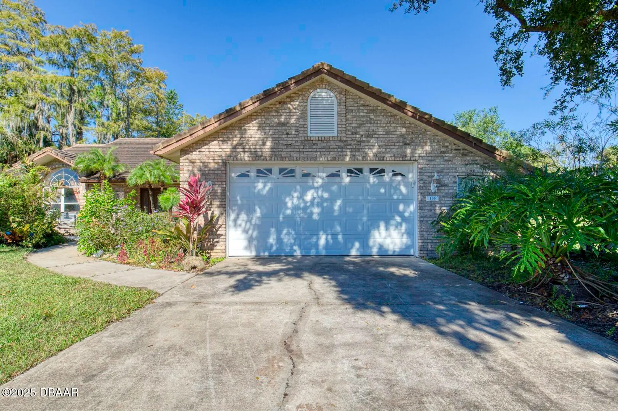 Property Slideshow image 3 of 86 | 105 marbled godwit ct, Daytona Beach, FL, 32119