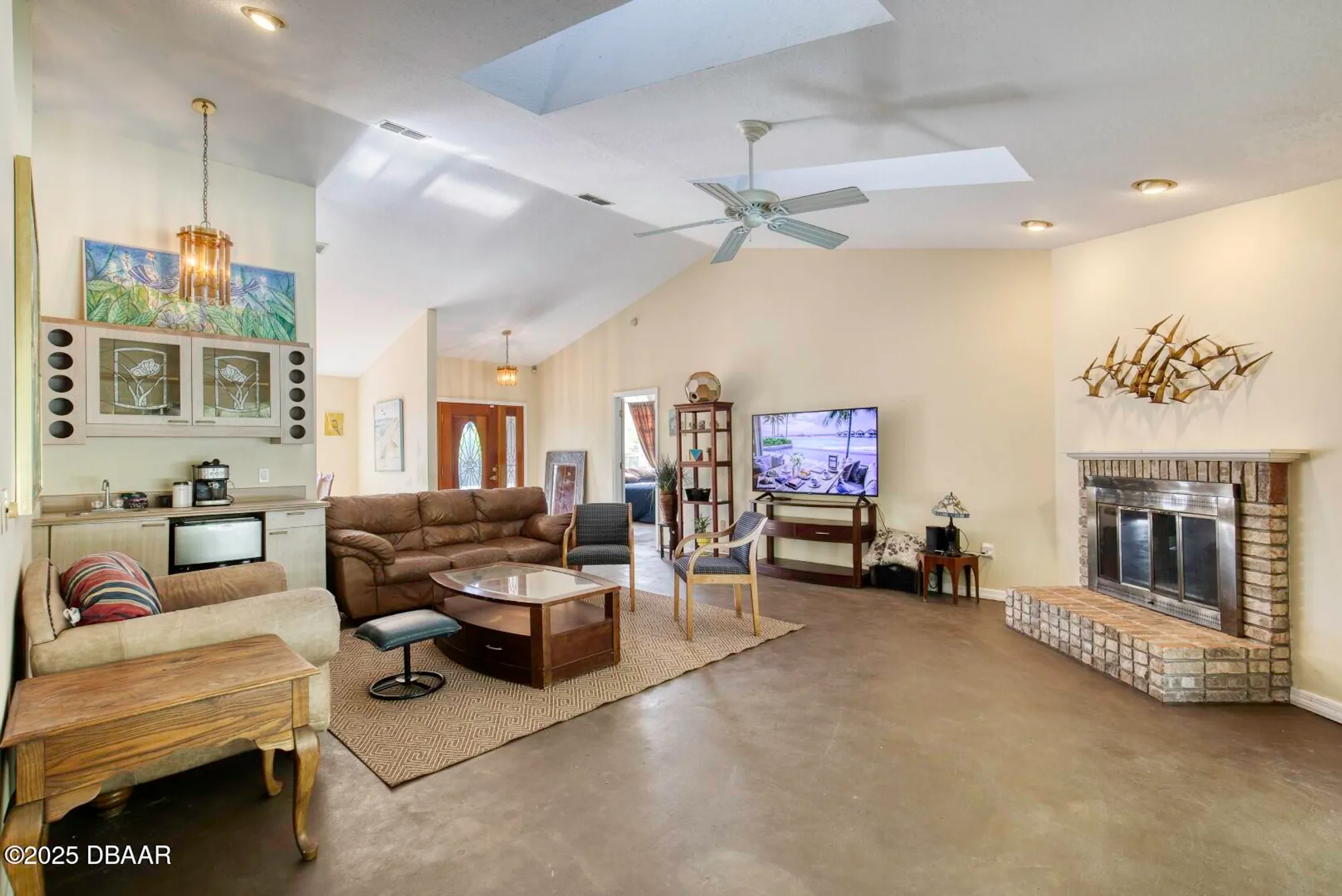 Property Slideshow image 18 of 86 | 105 marbled godwit ct, Daytona Beach, FL, 32119