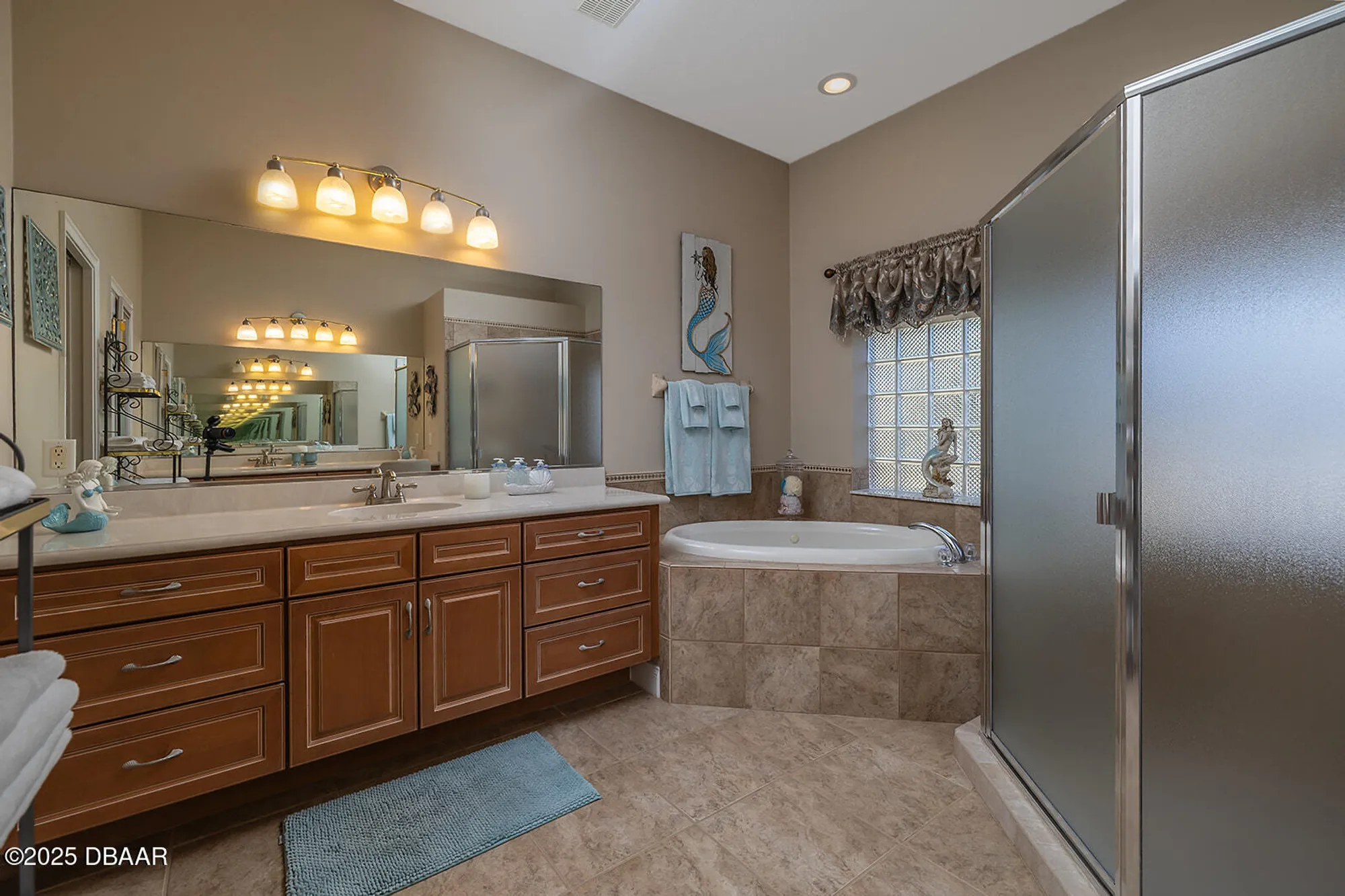 Property Slideshow image 20 of 45 | 1452 kilrush dr, Ormond Beach, FL, 32174