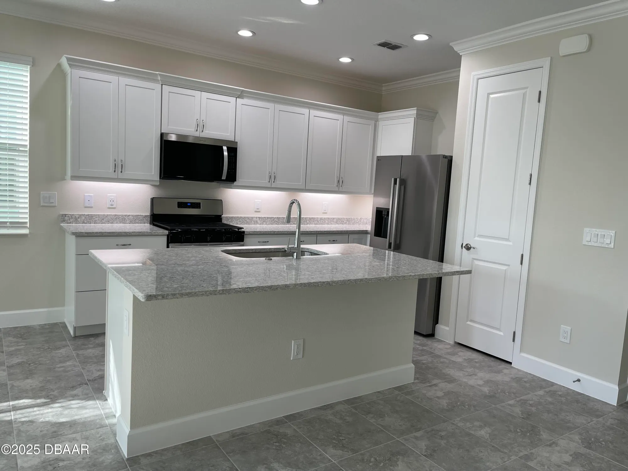 Property Slideshow image 6 of 63 | 173 coastal ave, Daytona Beach, FL, 32124