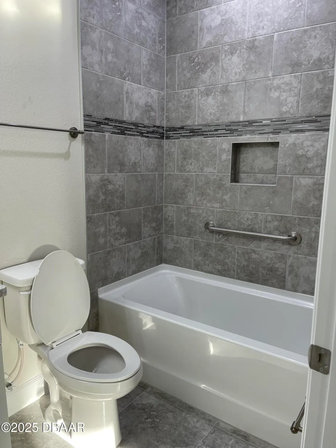 Property Slideshow image 26 of 63 | 173 coastal ave, Daytona Beach, FL, 32124