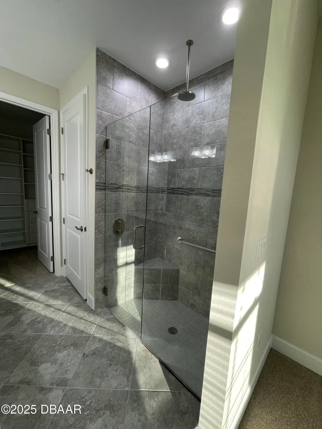 Property Slideshow image 18 of 63 | 173 coastal ave, Daytona Beach, FL, 32124