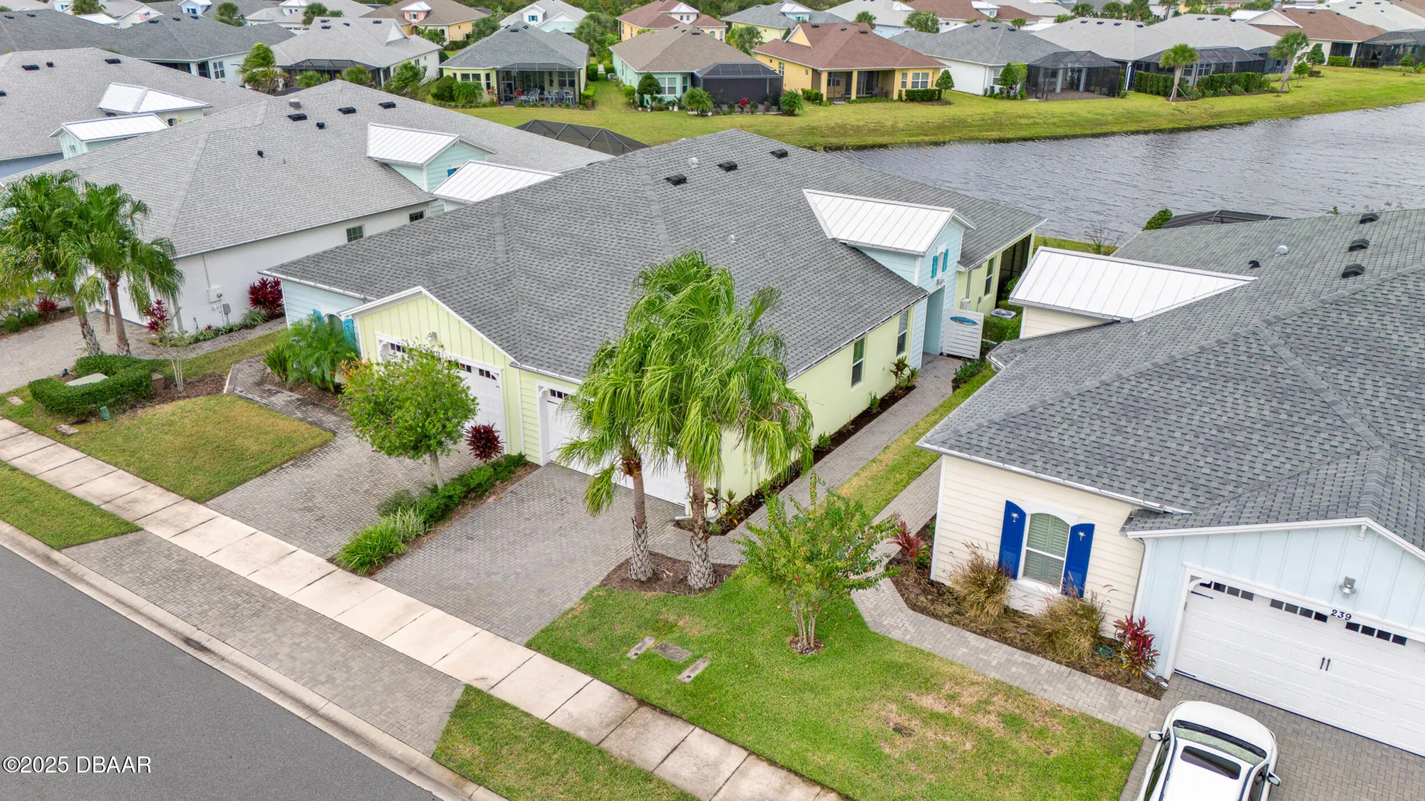 Property Slideshow image 34 of 92 | 235 coral reef way, Daytona Beach, FL, 32124