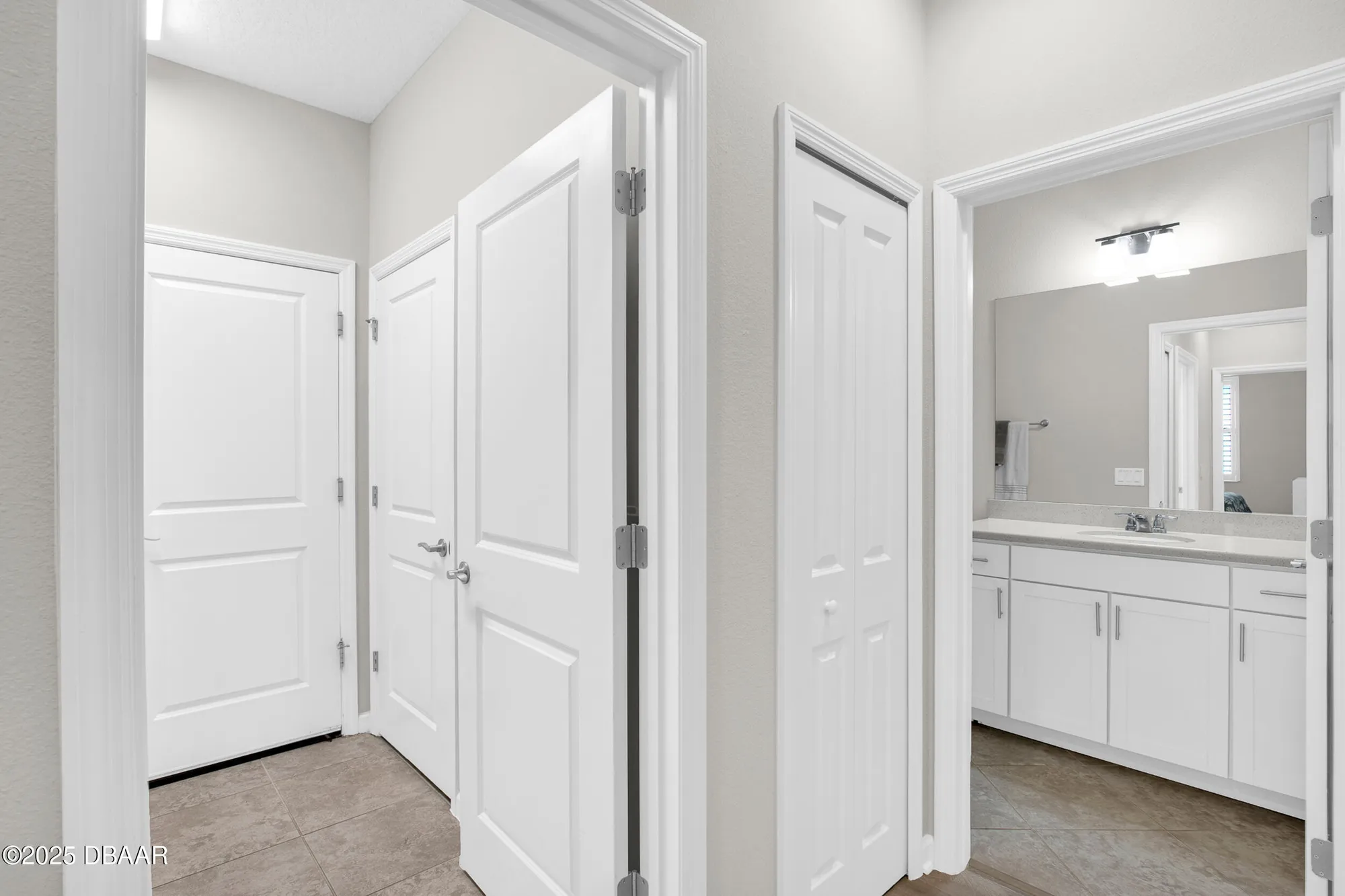 Property Slideshow image 24 of 92 | 235 coral reef way, Daytona Beach, FL, 32124