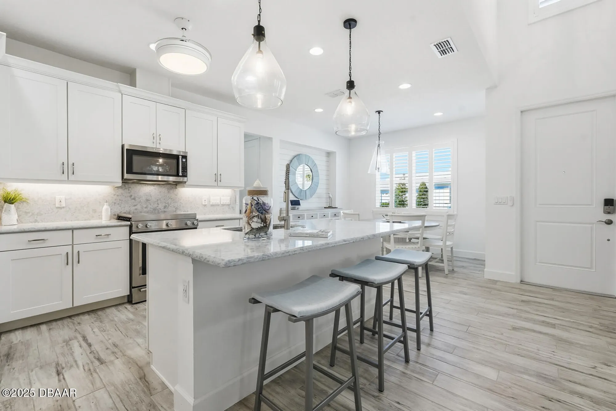 Property Slideshow image 9 of 42 | 519 high tide ln, Daytona Beach, FL, 32124