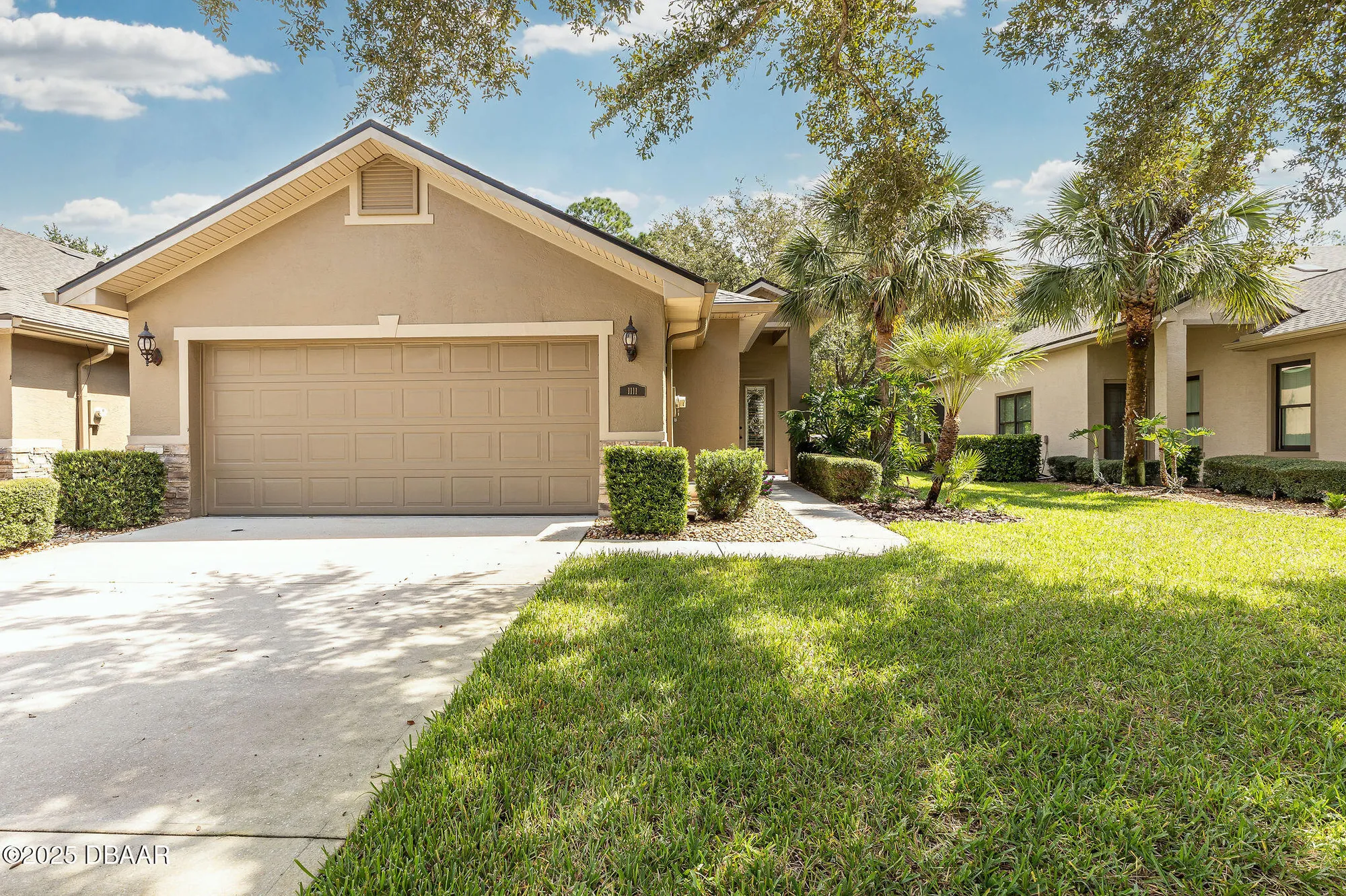 Property Slideshow image 2 of 43 | 1111 hansberry ct, Ormond Beach, FL, 32174