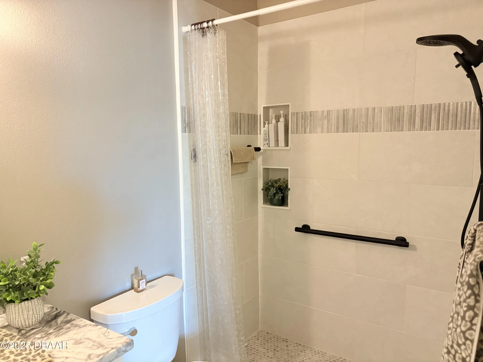 Property Slideshow image 27 of 43 | 1111 hansberry ct, Ormond Beach, FL, 32174