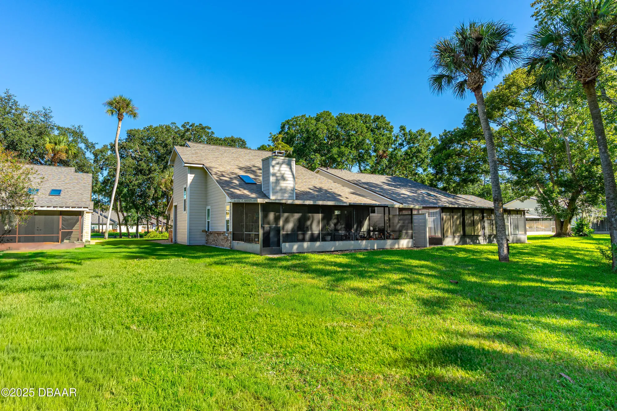 Property Slideshow image 6 of 57 | 224 bob white ct 2240, Daytona Beach, FL, 32119