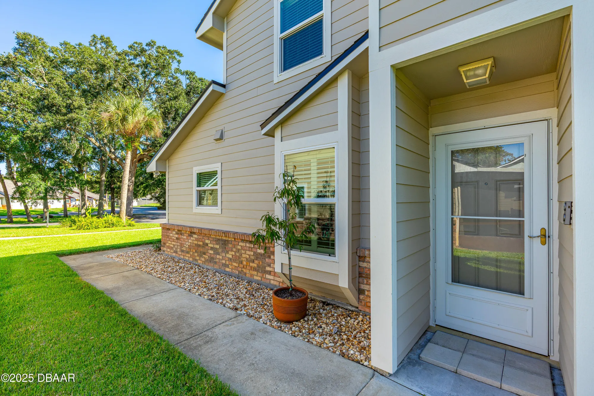 Property Slideshow image 11 of 57 | 224 bob white ct 2240, Daytona Beach, FL, 32119