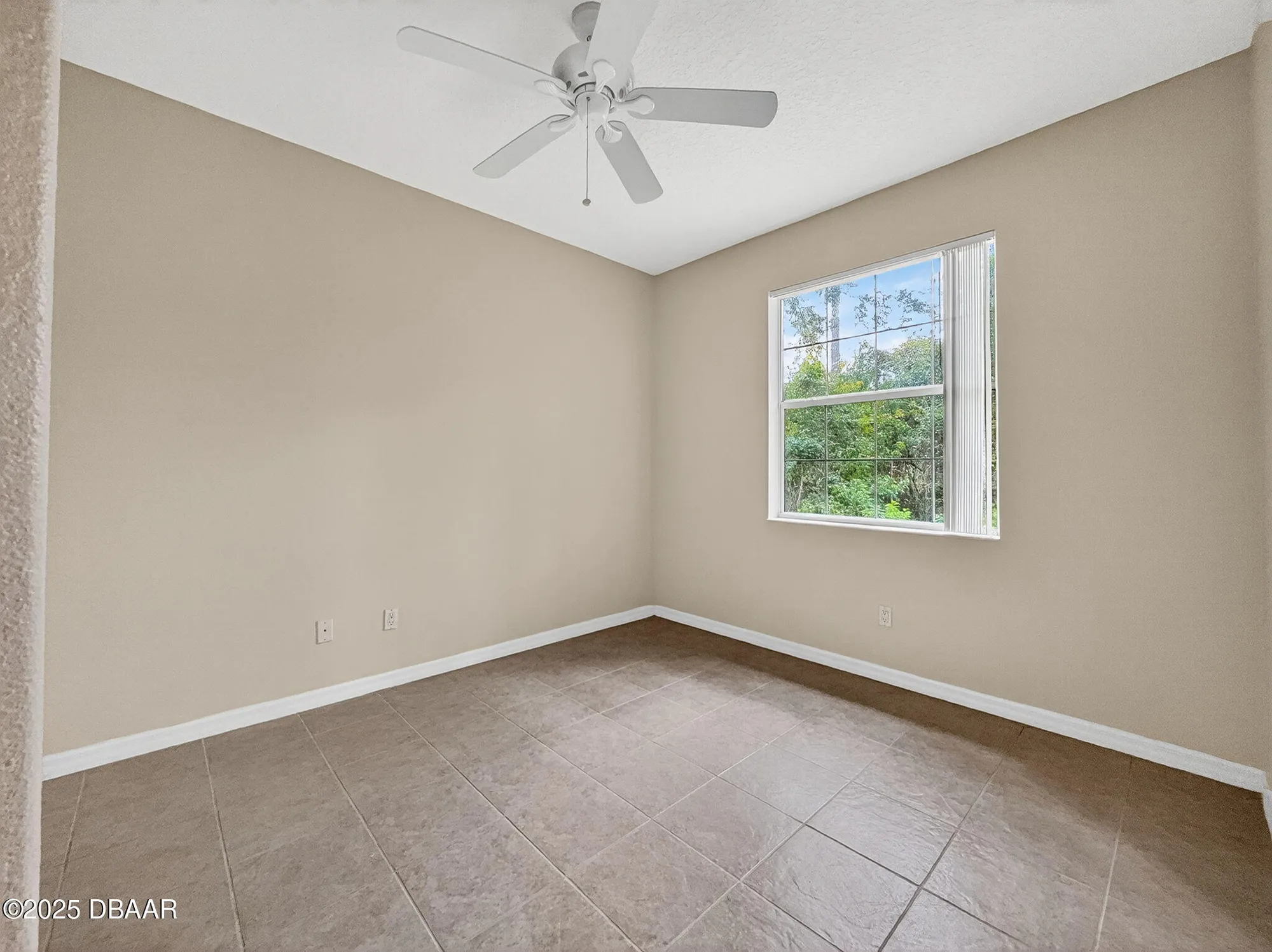Property Slideshow image 36 of 53 | 37 w waterside pkwy, Palm Coast, FL, 32137