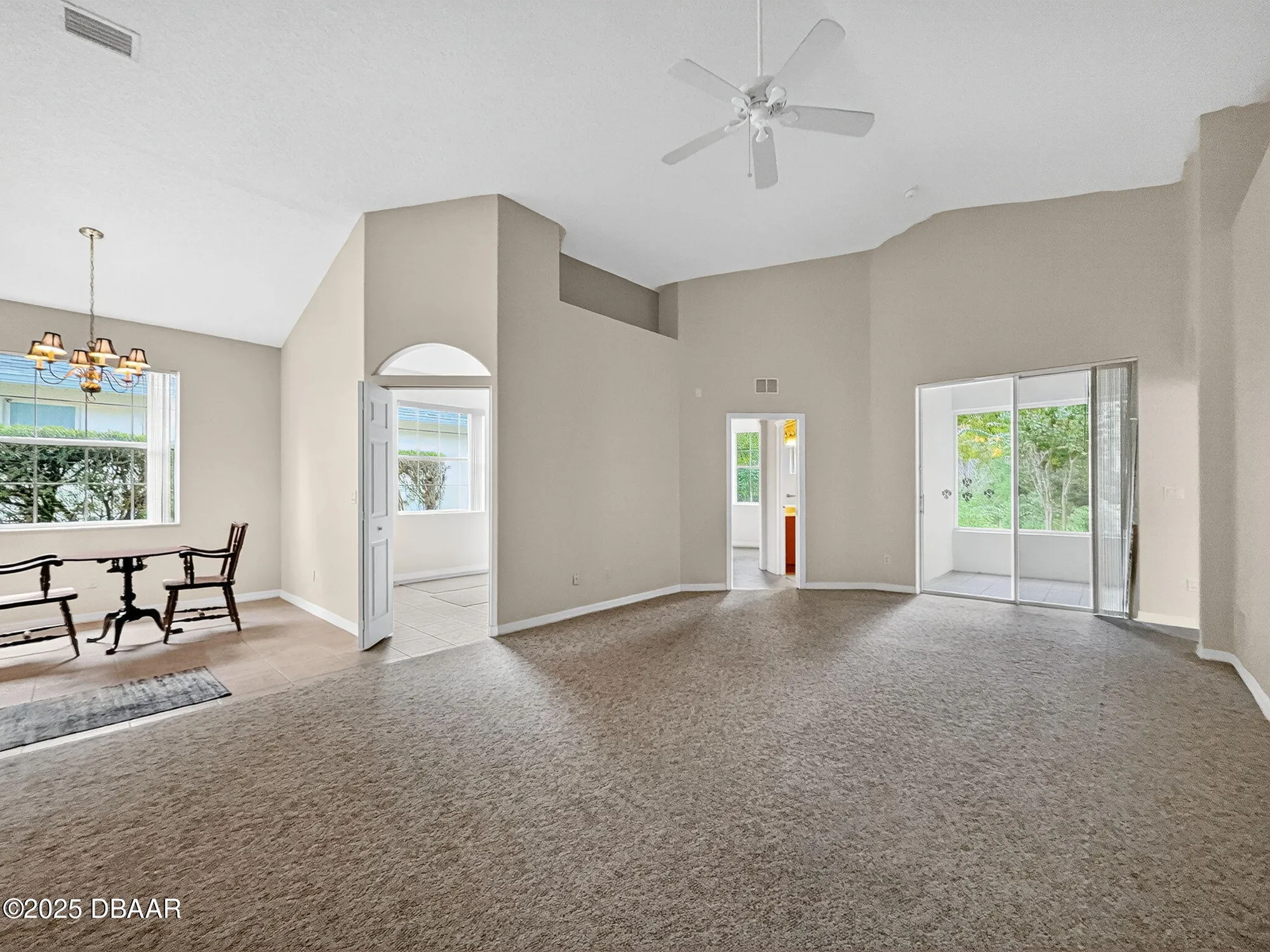 Property Slideshow image 16 of 53 | 37 w waterside pkwy, Palm Coast, FL, 32137