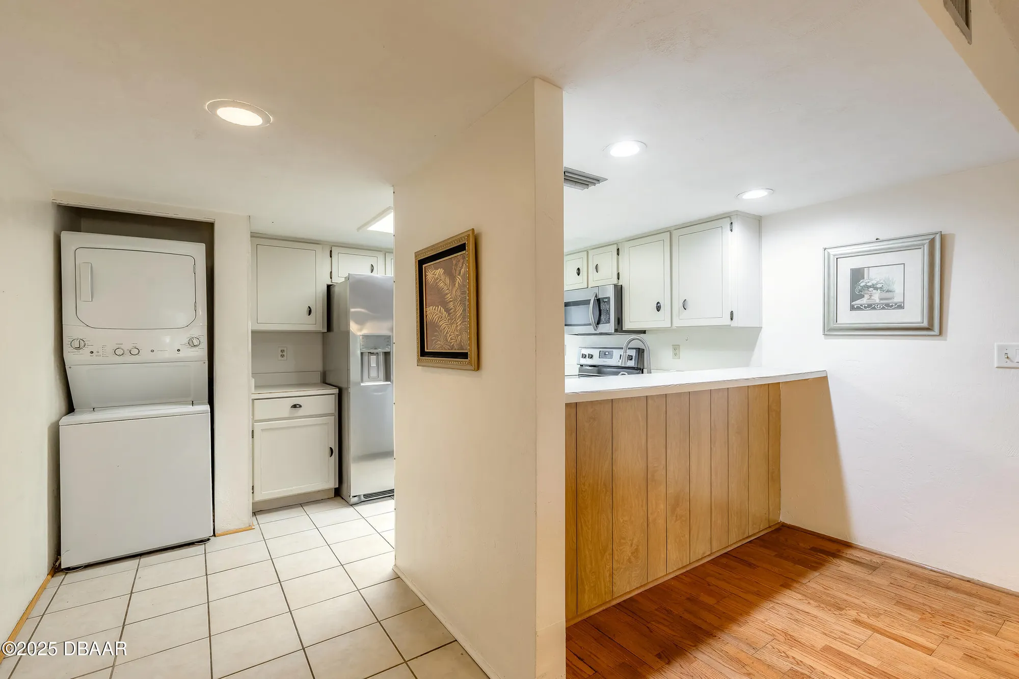 Property Slideshow image 10 of 46 | 101 bob white ct apt 1, Daytona Beach, FL, 32119