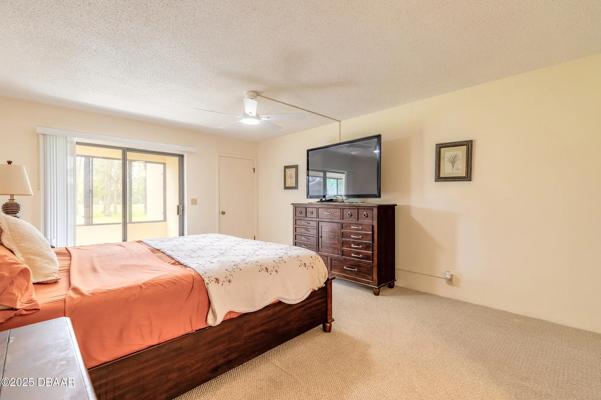 Property Slideshow image 16 of 46 | 101 bob white ct apt 1, Daytona Beach, FL, 32119