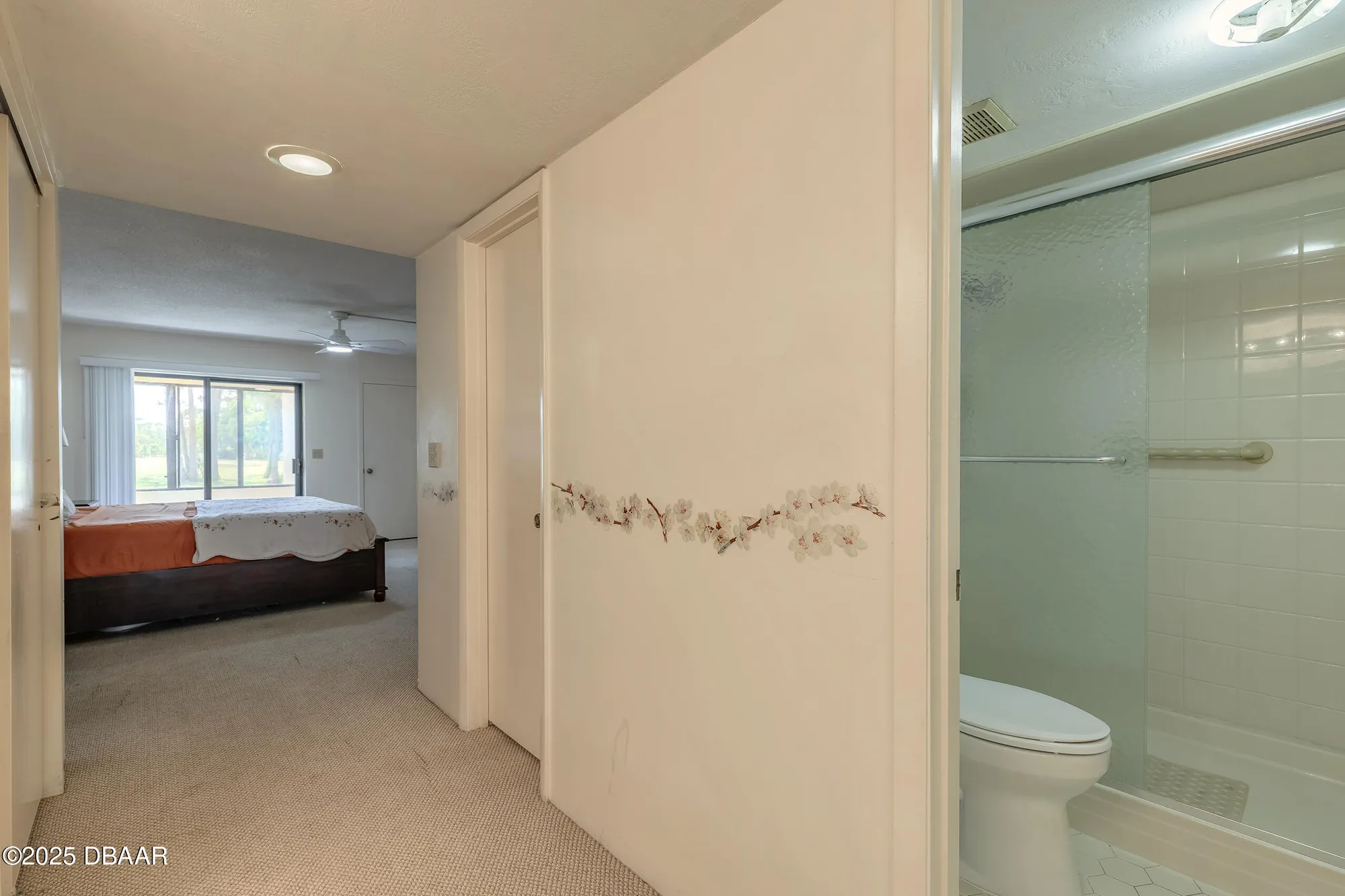 Property Slideshow image 18 of 46 | 101 bob white ct apt 1, Daytona Beach, FL, 32119