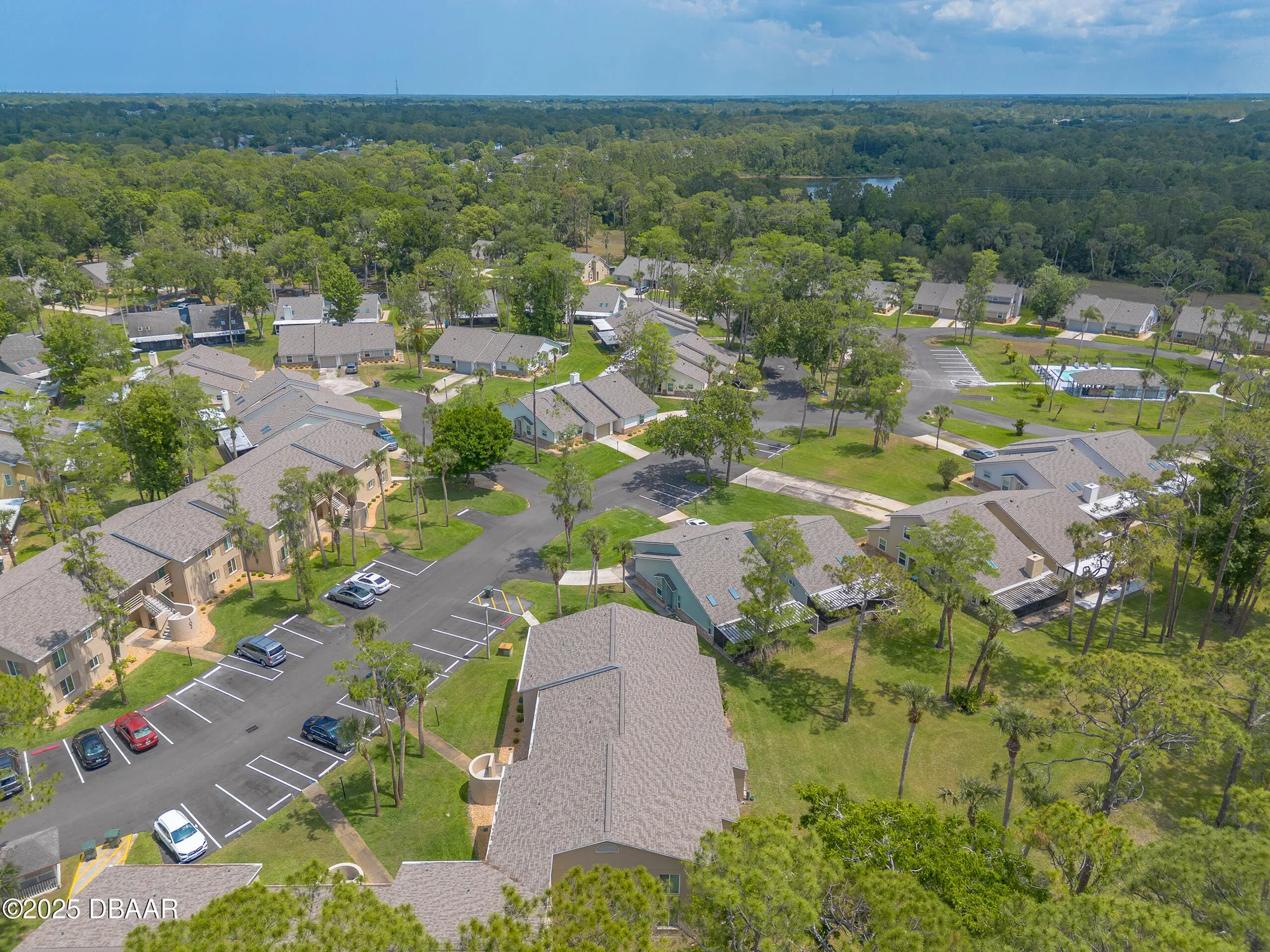 Property Slideshow image 40 of 46 | 101 bob white ct apt 1, Daytona Beach, FL, 32119