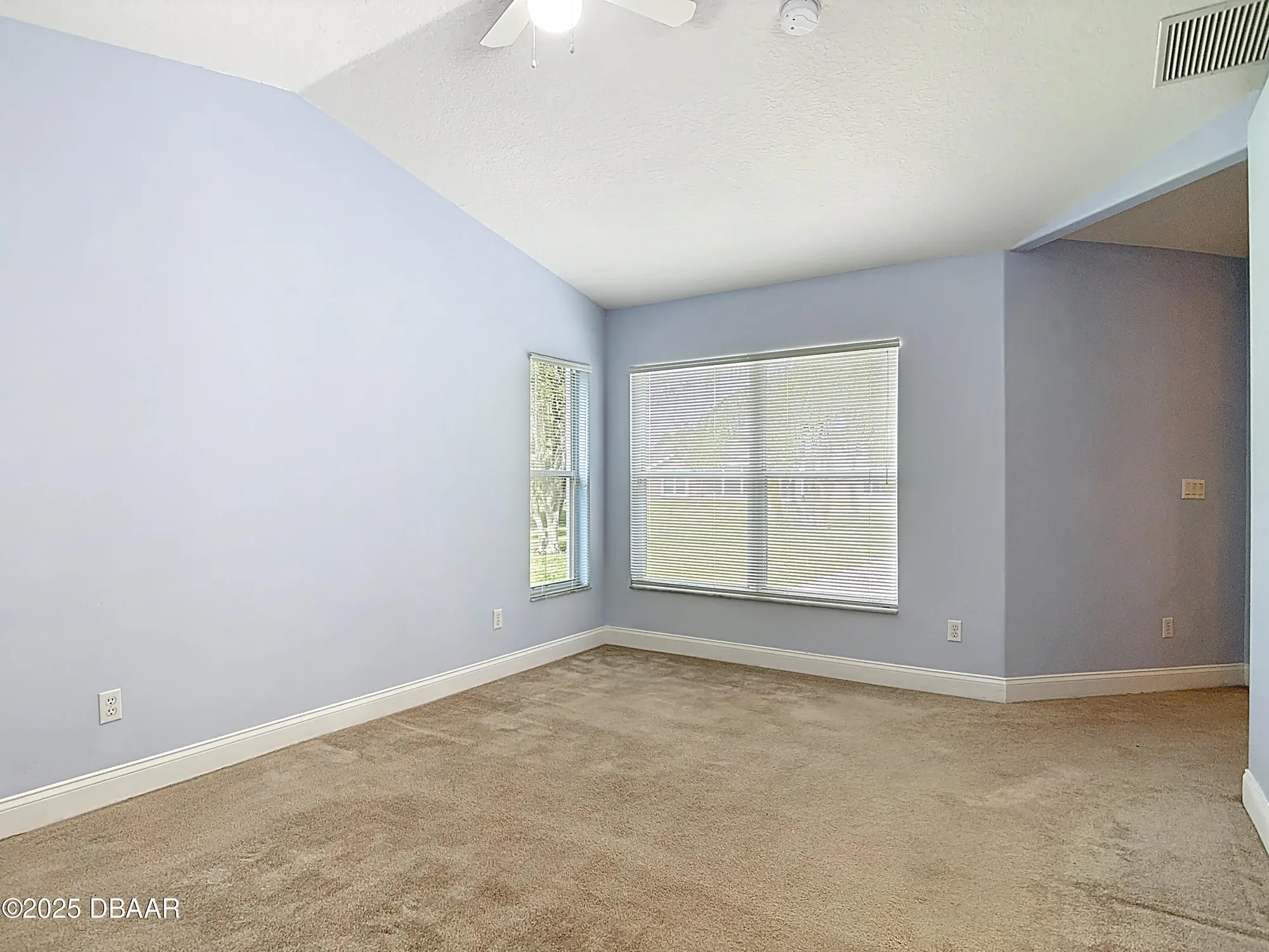 Property Slideshow image 32 of 72 | 5408 daylilly st, Port Orange, FL, 32128