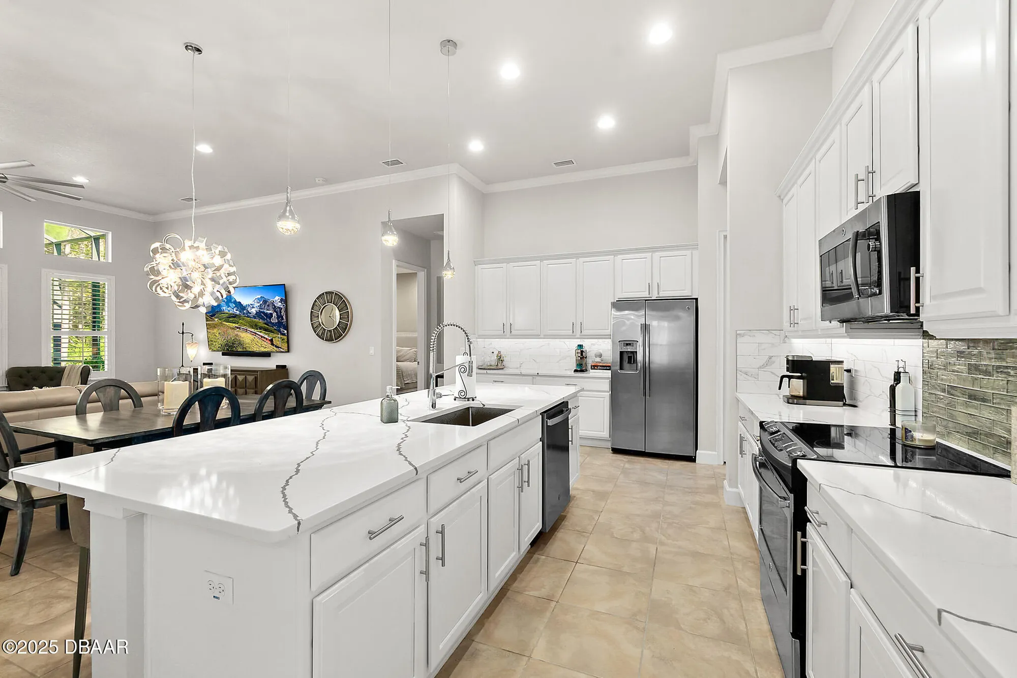 Property Slideshow image 8 of 50 | 596 aldenham ln, Ormond Beach, FL, 32174