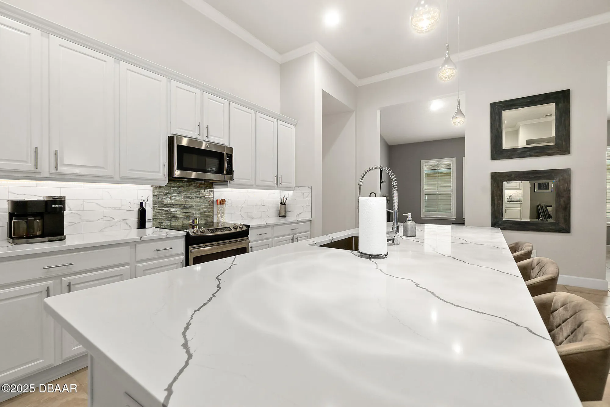 Property Slideshow image 10 of 50 | 596 aldenham ln, Ormond Beach, FL, 32174