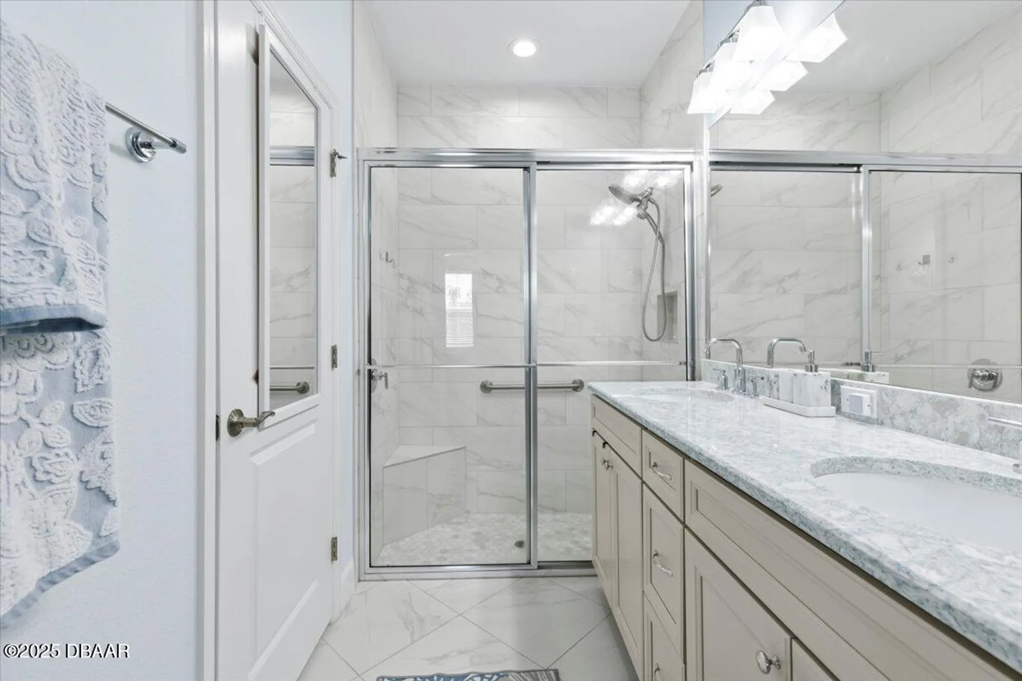 Property Slideshow image 16 of 64 | 244 gypsy palace ln, Daytona Beach, FL, 32124