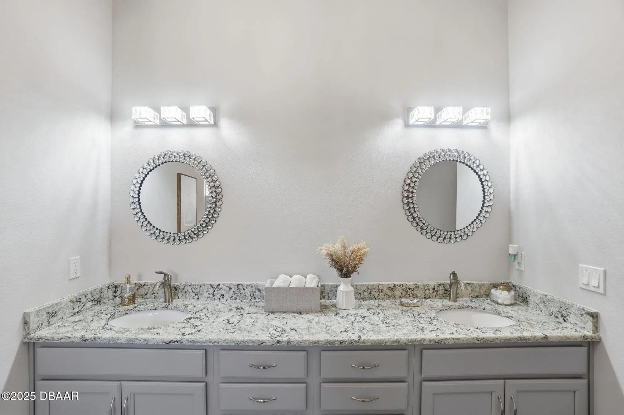 Property Slideshow image 28 of 51 | 2913 n asciano ct, New Smyrna Beach, FL, 32168