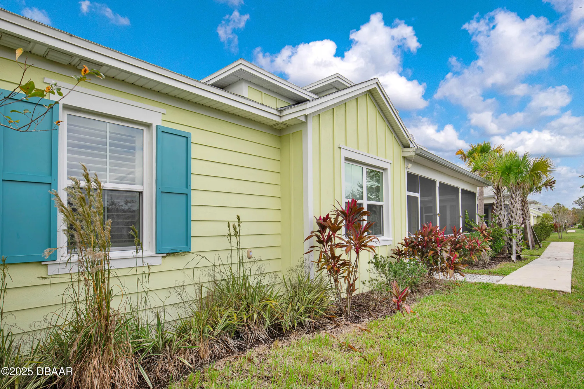 Property Slideshow image 1 of 99 | 472 landshark blvd, Daytona Beach, FL, 32124