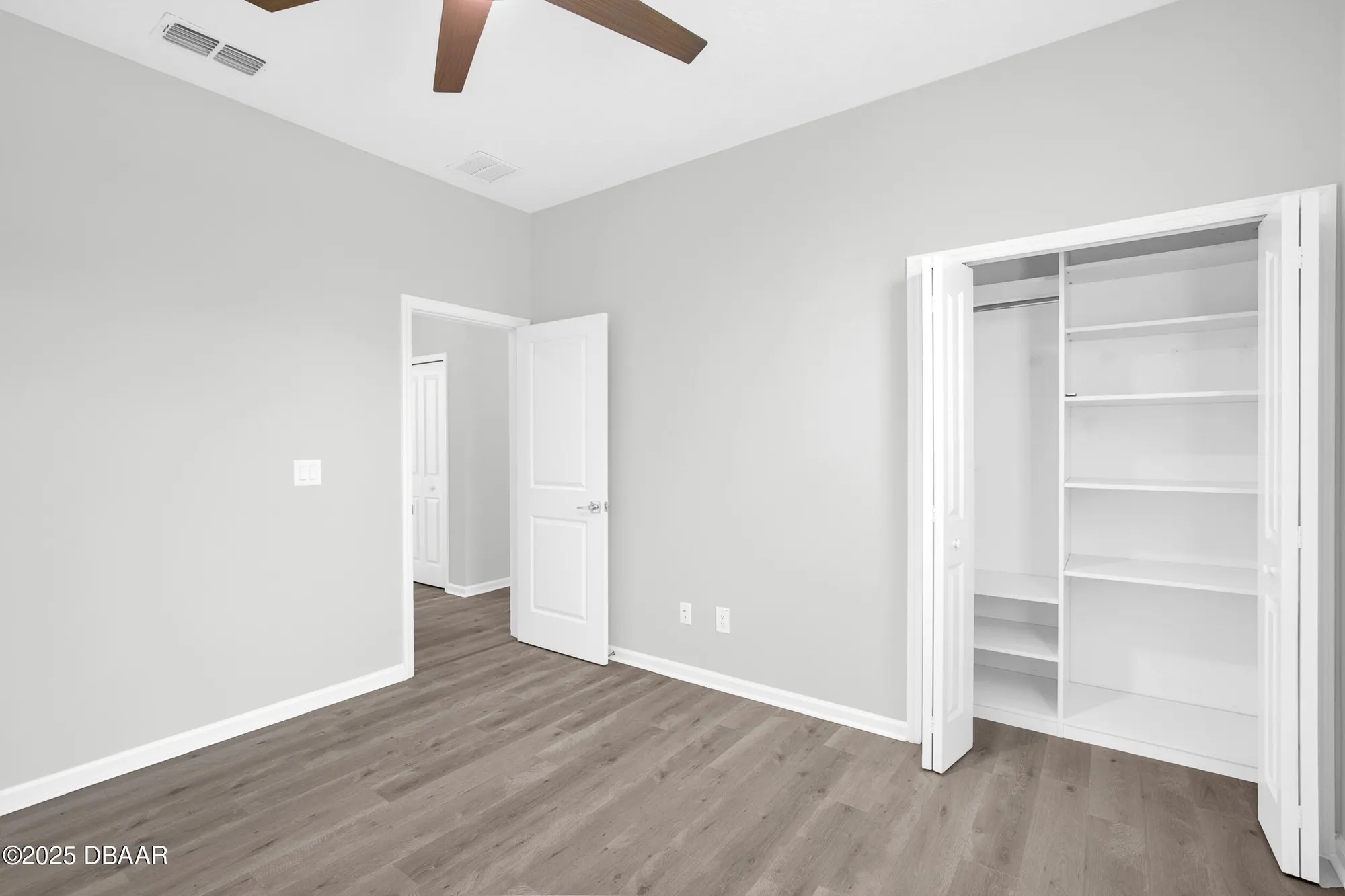 Property Slideshow image 27 of 99 | 472 landshark blvd, Daytona Beach, FL, 32124