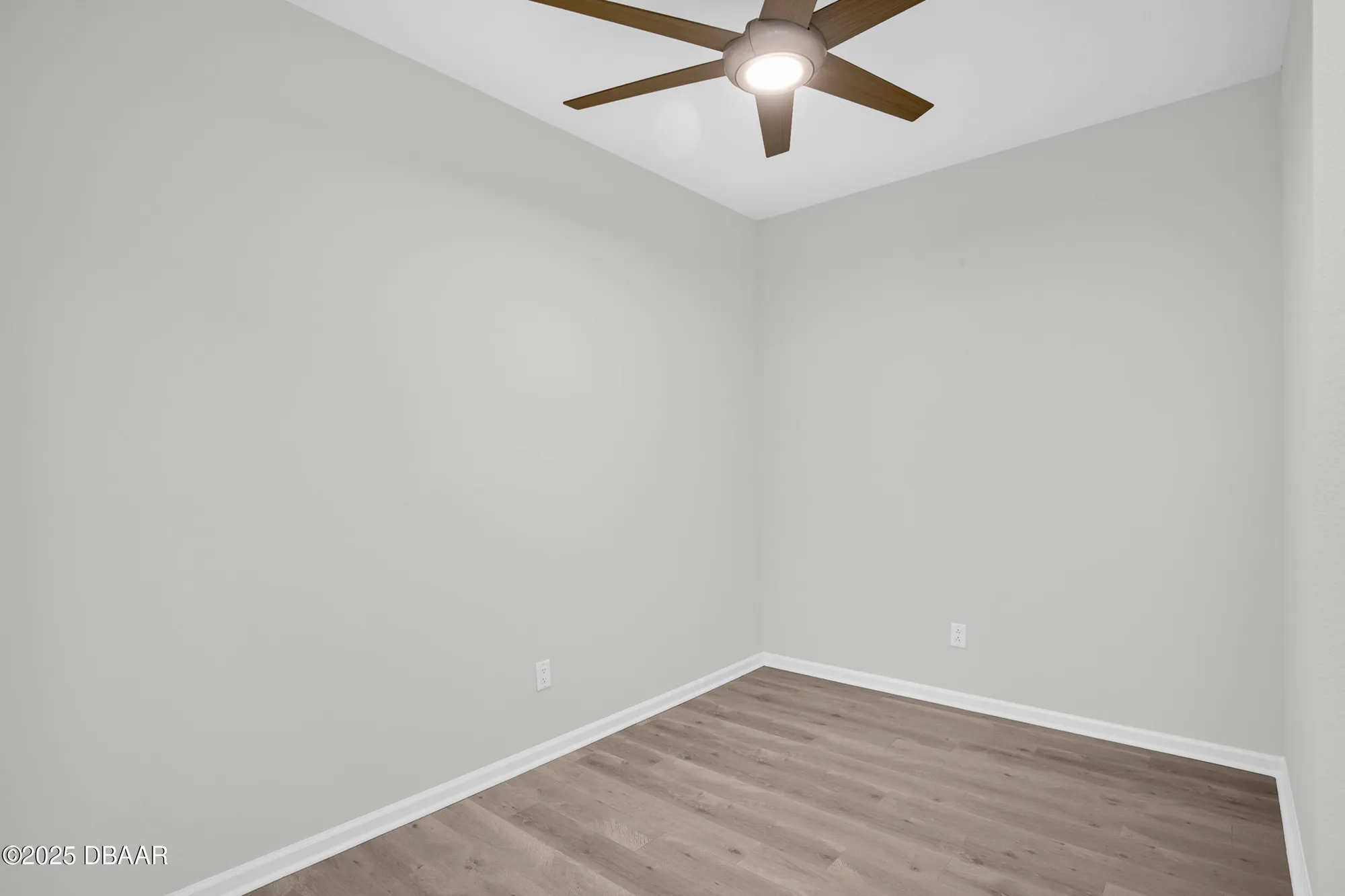 Property Slideshow image 30 of 99 | 472 landshark blvd, Daytona Beach, FL, 32124