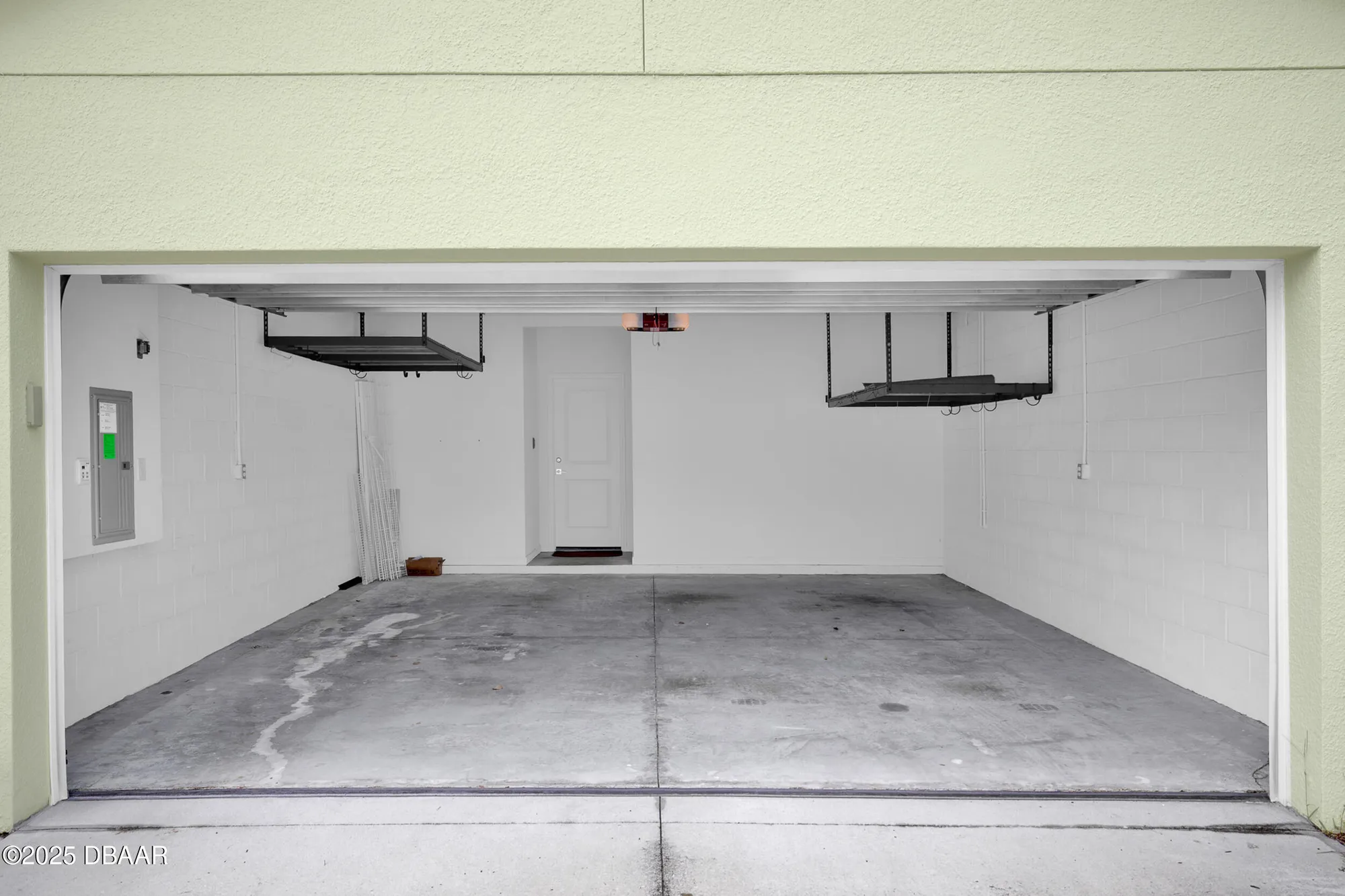 Property Slideshow image 39 of 99 | 472 landshark blvd, Daytona Beach, FL, 32124