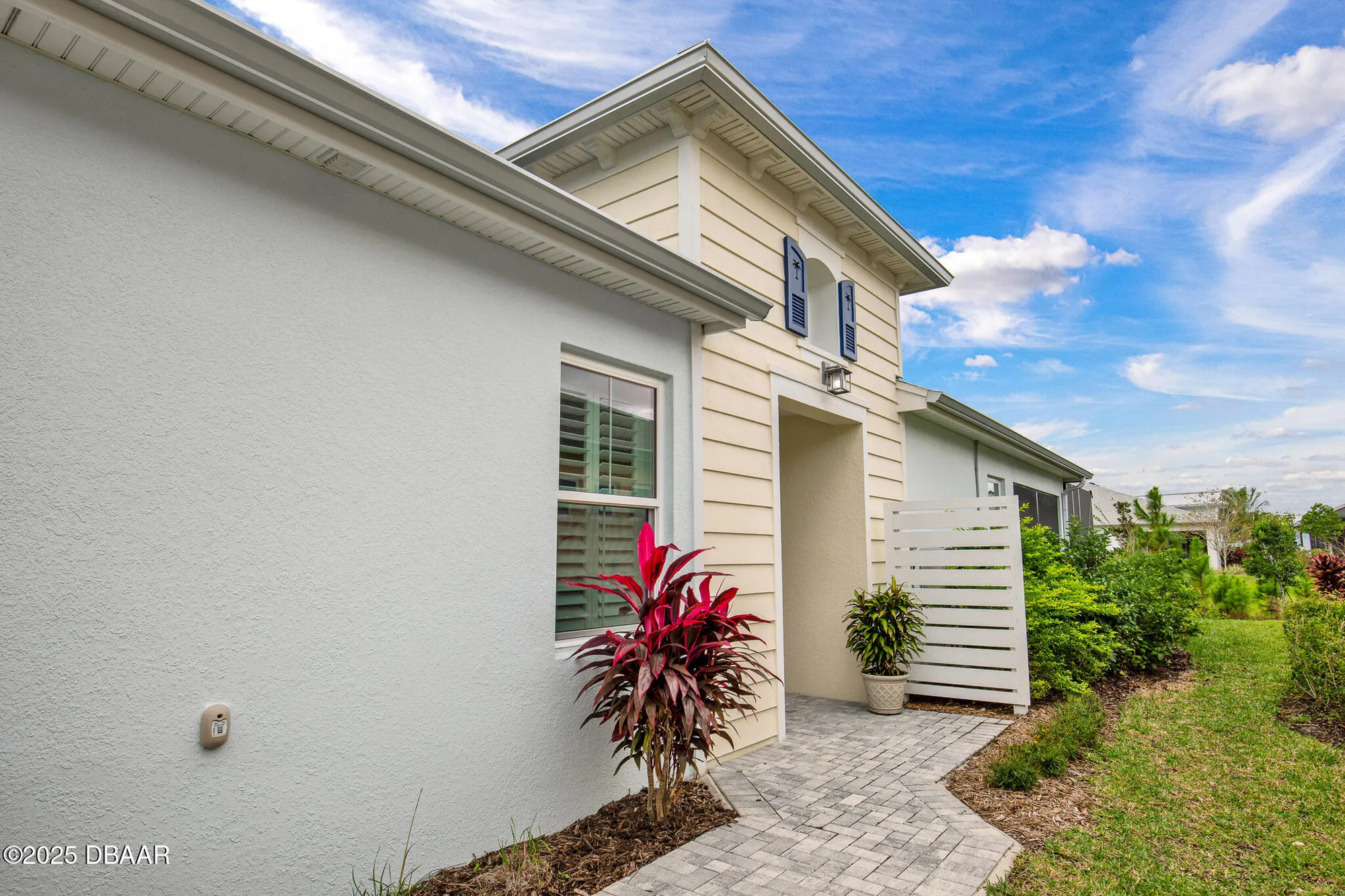 Property Slideshow image 3 of 93 | 203 gypsy palace ln, Daytona Beach, FL, 32124