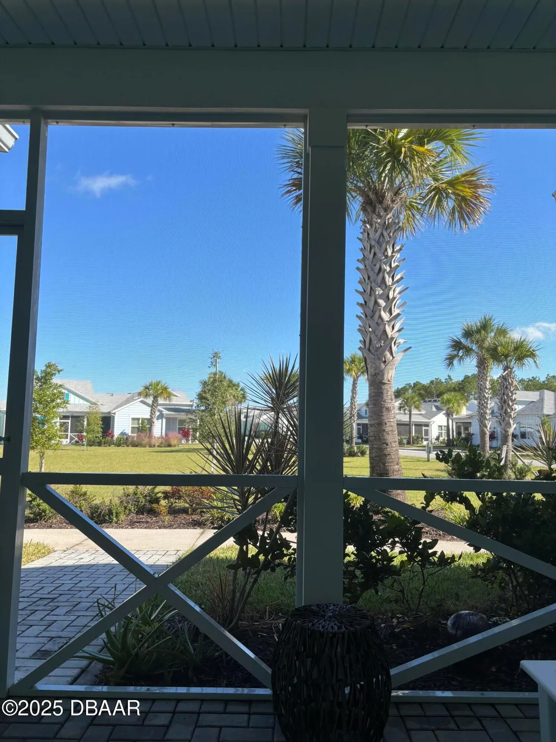 Property Slideshow image 2 of 10 | 568 high tide ln, Daytona Beach, FL, 32124