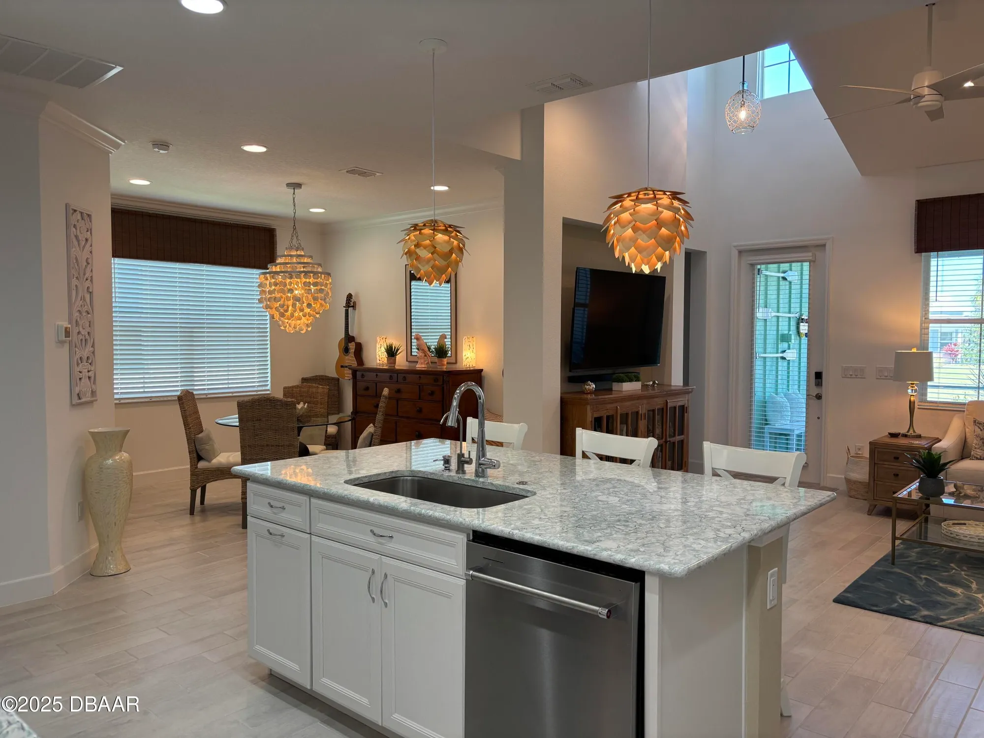 Property Slideshow image 4 of 10 | 568 high tide ln, Daytona Beach, FL, 32124