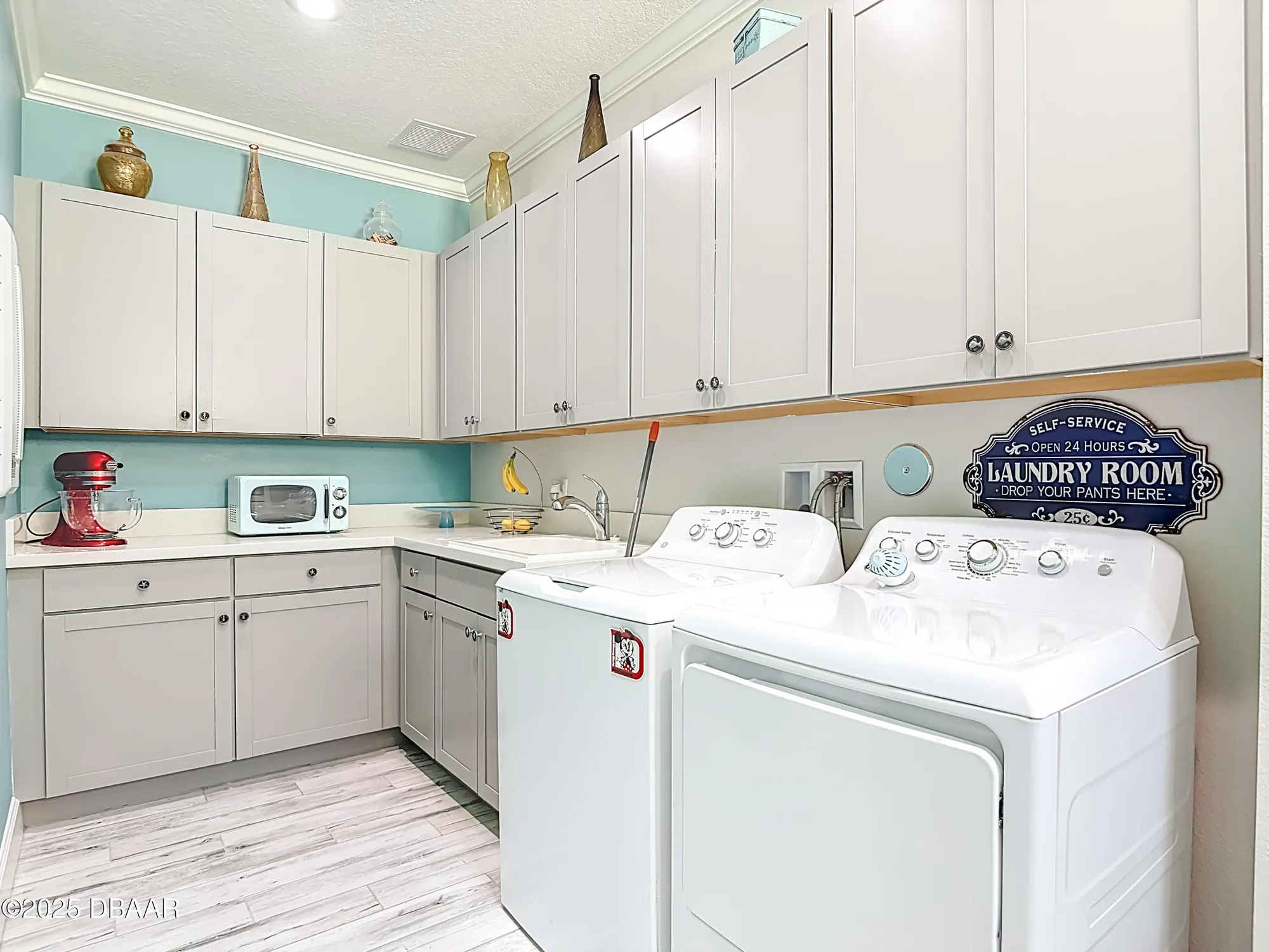 Property Slideshow image 49 of 104 | 850 attitude ave, Daytona Beach, FL, 32124