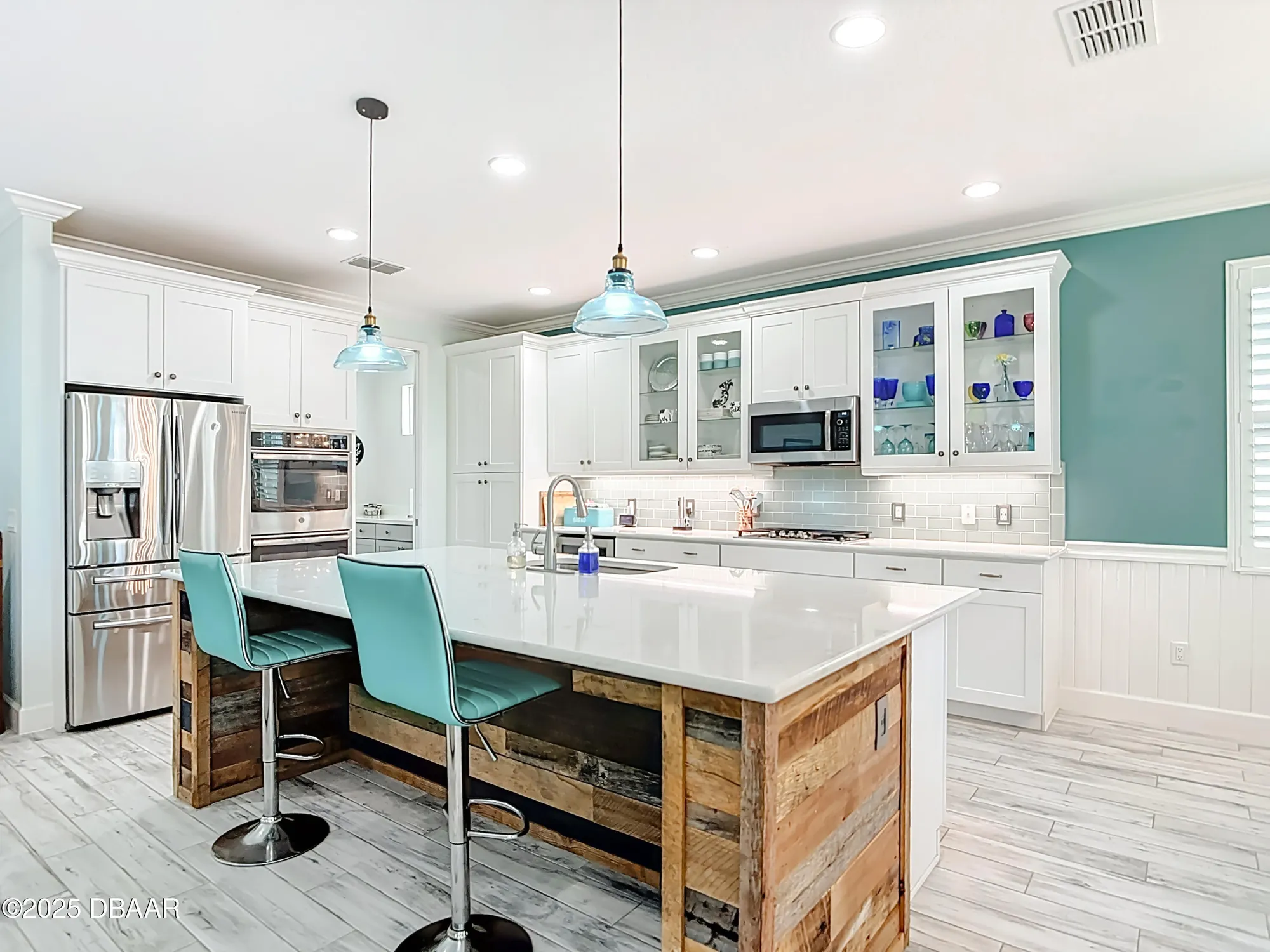 Property Slideshow image 28 of 104 | 850 attitude ave, Daytona Beach, FL, 32124