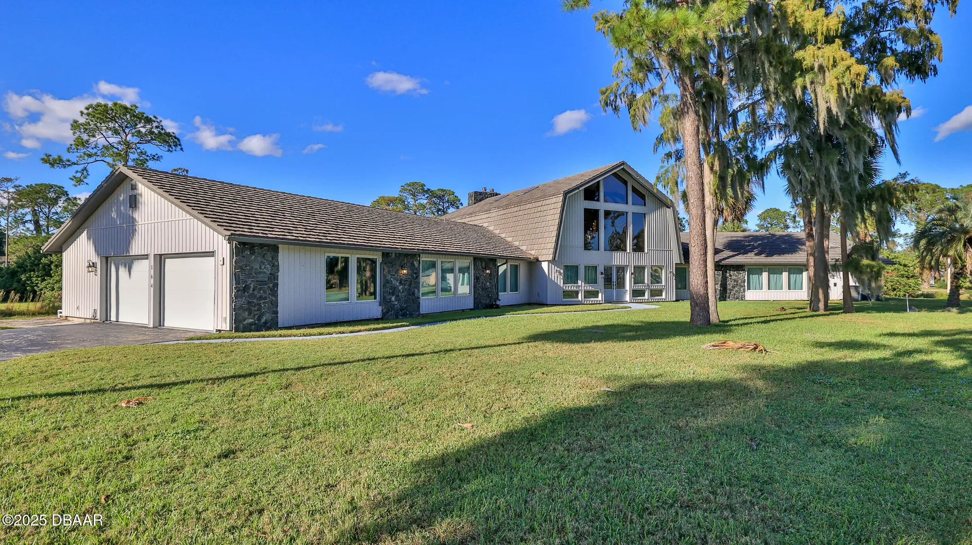 Property Slideshow image 6 of 56 | 164 mallard ln, Daytona Beach, FL, 32119