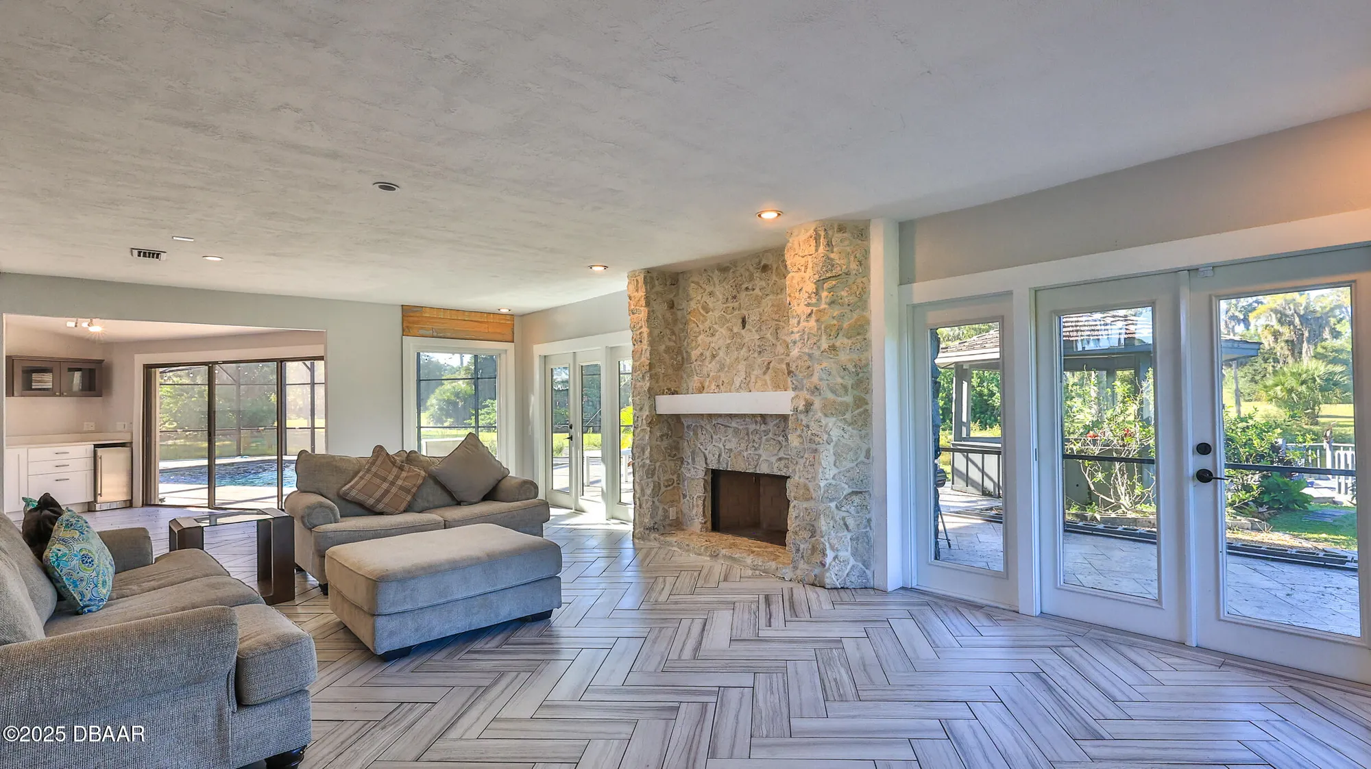 Property Slideshow image 20 of 56 | 164 mallard ln, Daytona Beach, FL, 32119