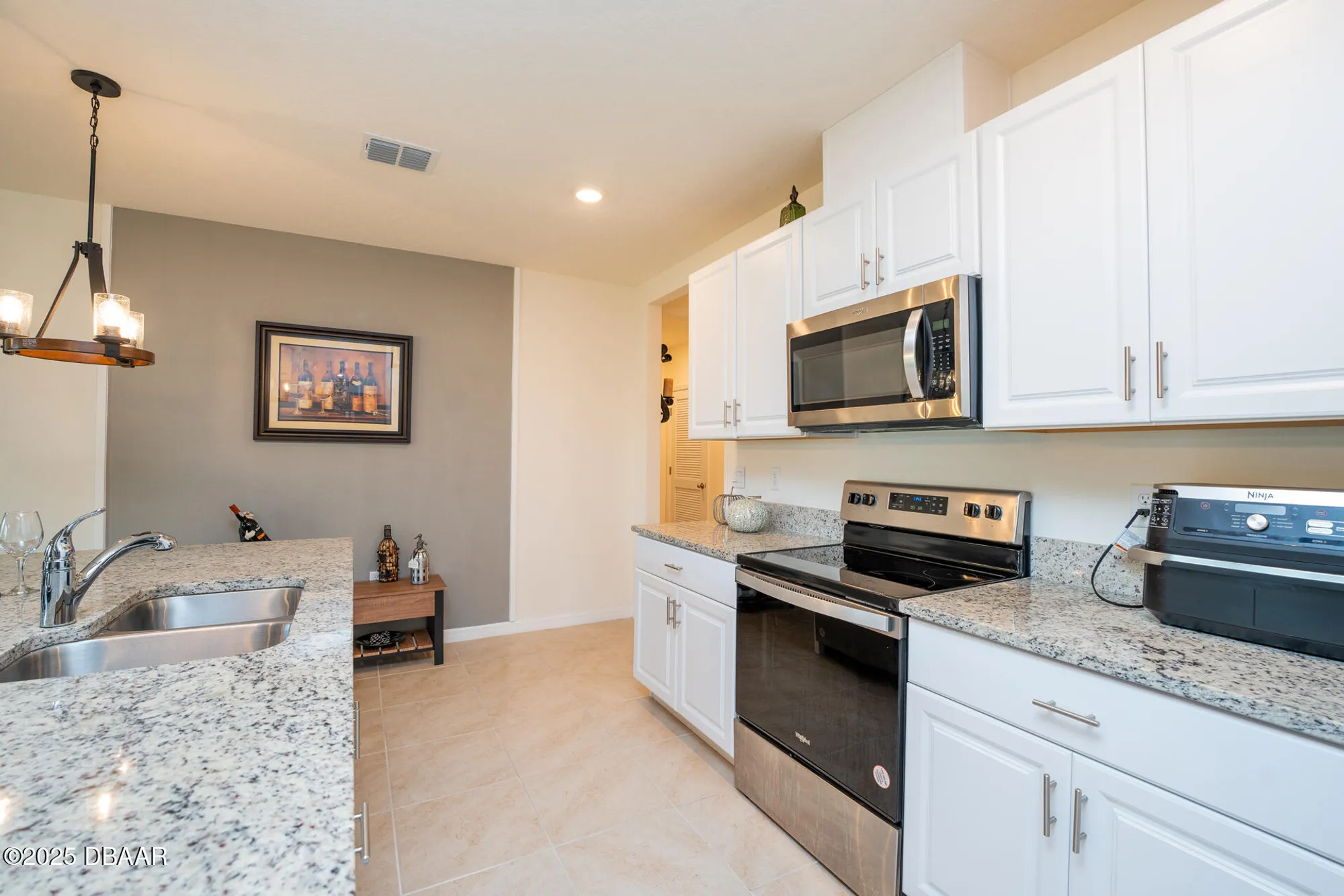 Property Slideshow image 16 of 44 | 1326 middle lake dr, Ormond Beach, FL, 32174