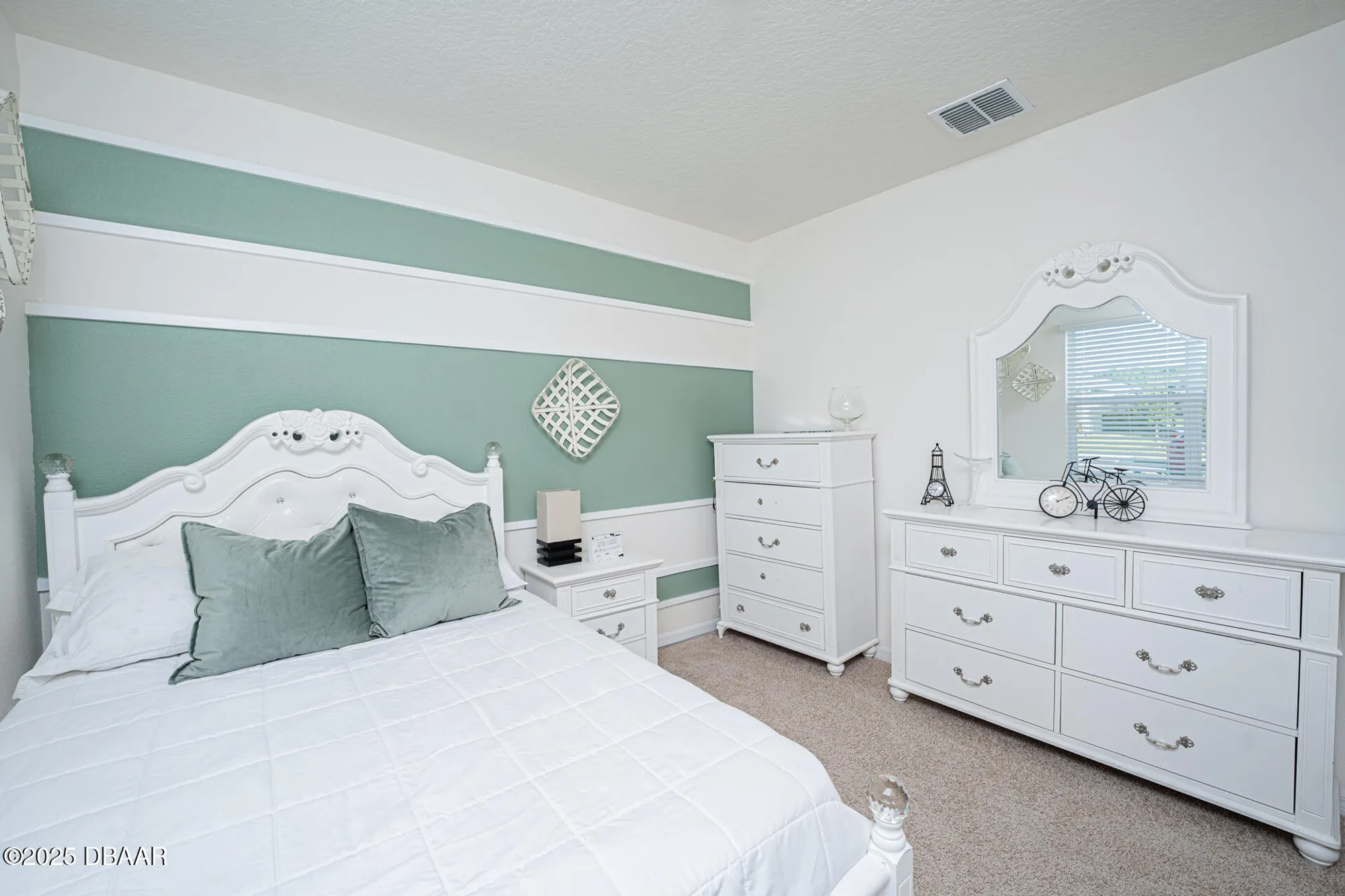 Property Slideshow image 7 of 44 | 1326 middle lake dr, Ormond Beach, FL, 32174