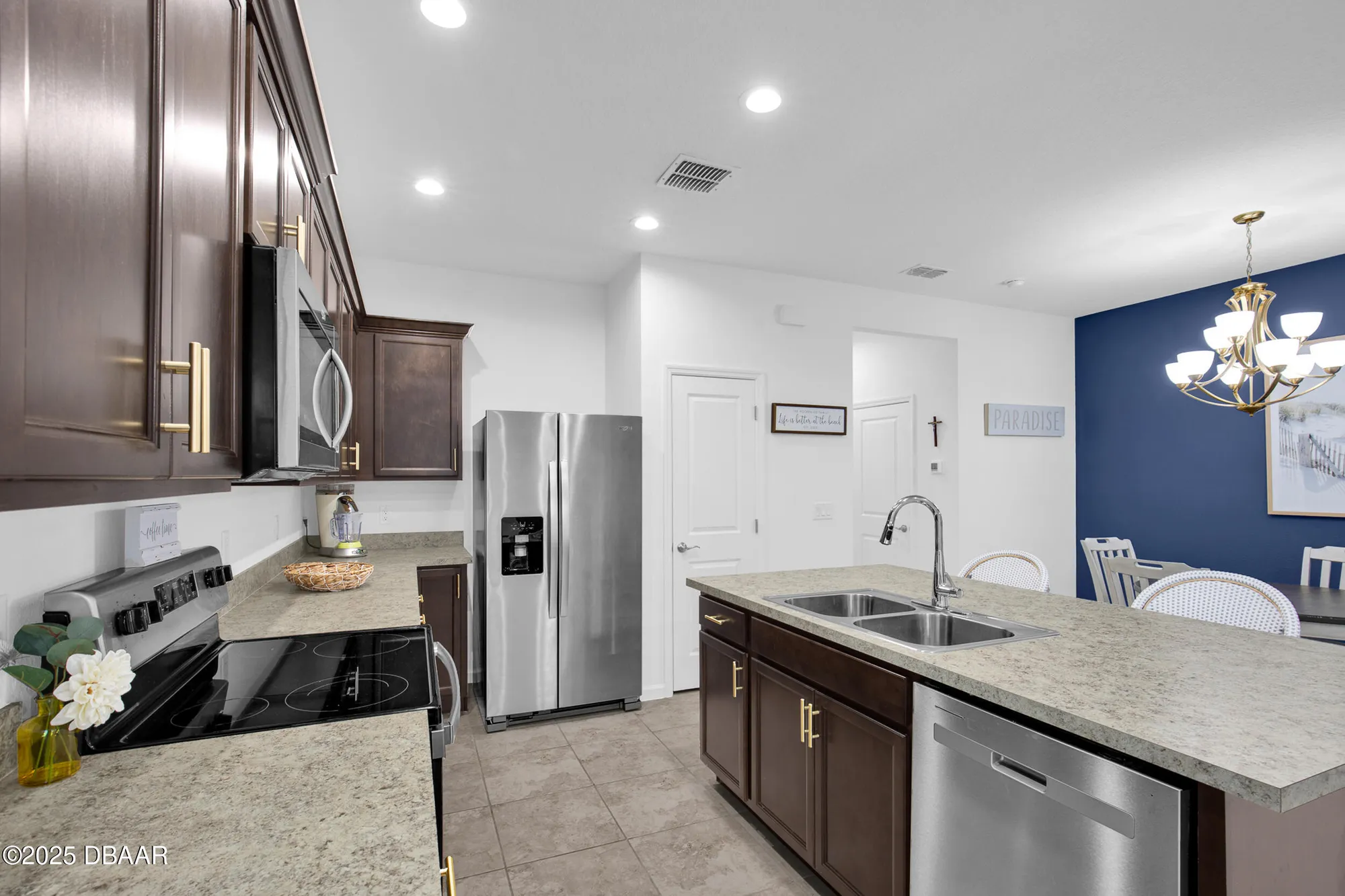 Property Slideshow image 10 of 61 | 317 pop top ln, Daytona Beach, FL, 32124