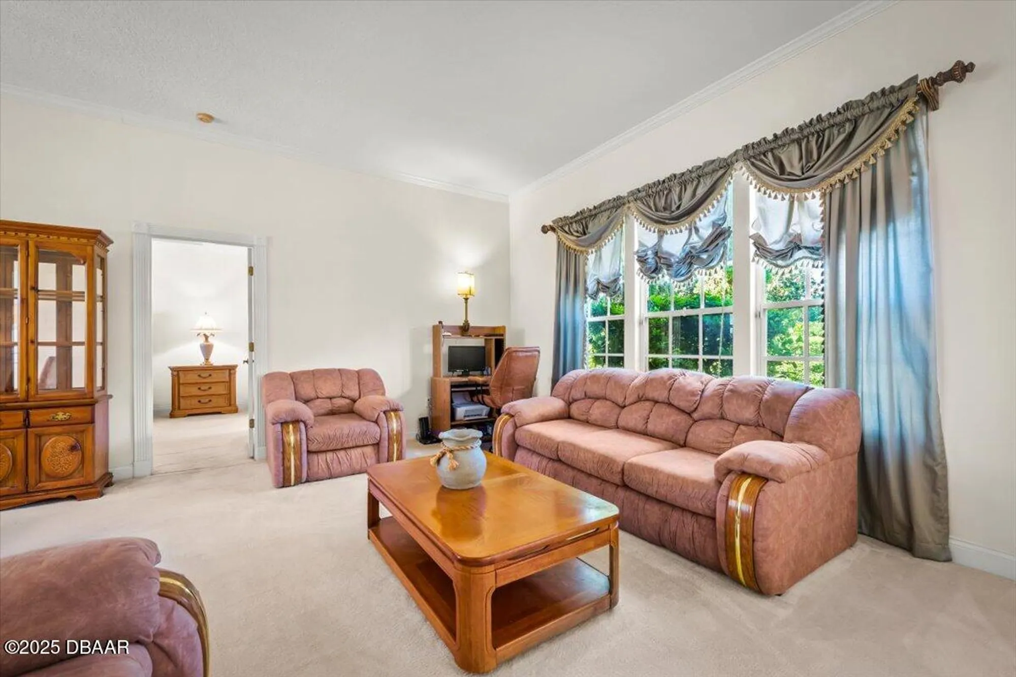 Property Slideshow image 7 of 55 | 10 carriage creek way, Ormond Beach, FL, 32174