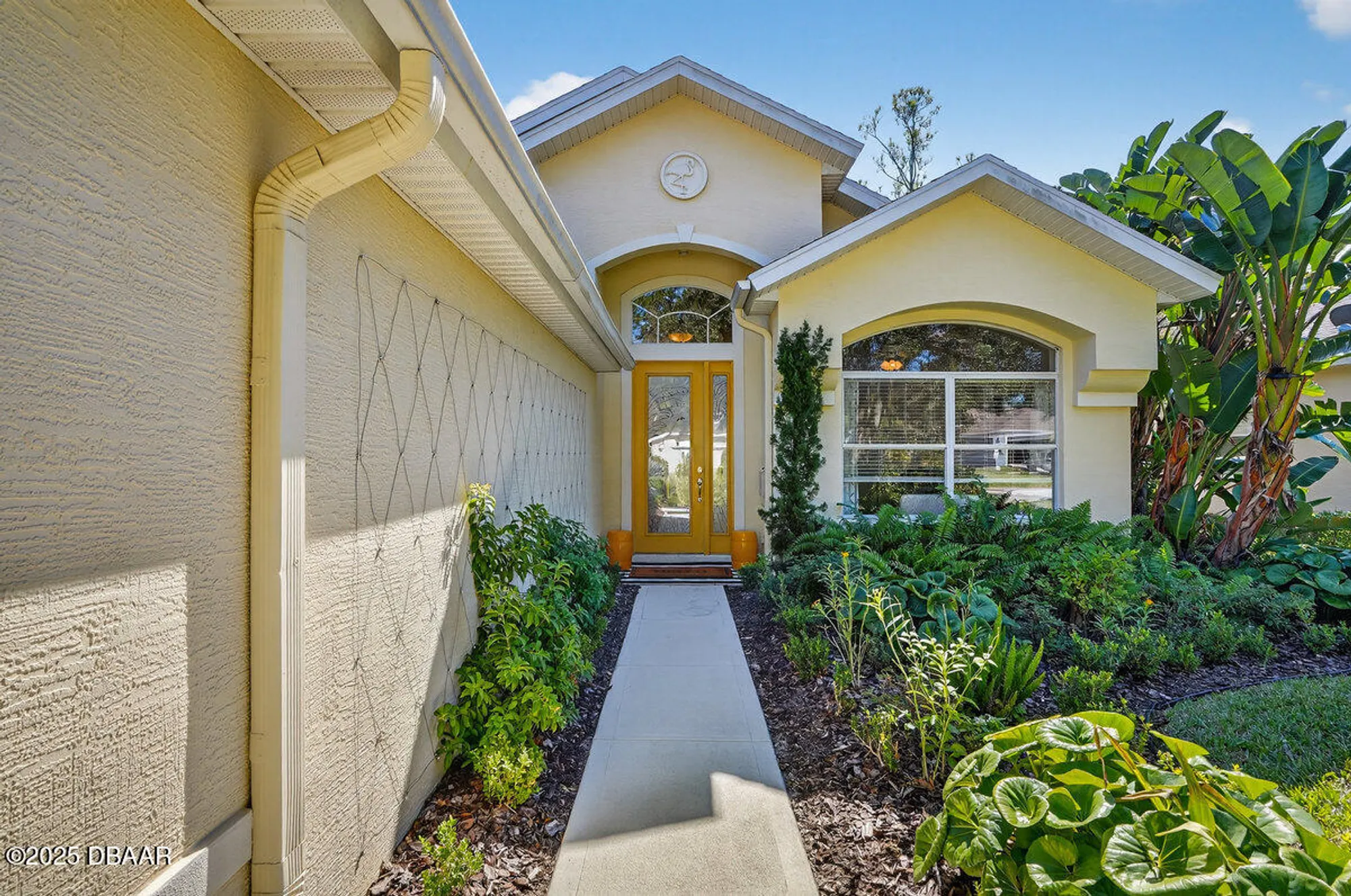 Property Slideshow image 2 of 57 | 1157 kilkenny ln, Ormond Beach, FL, 32174