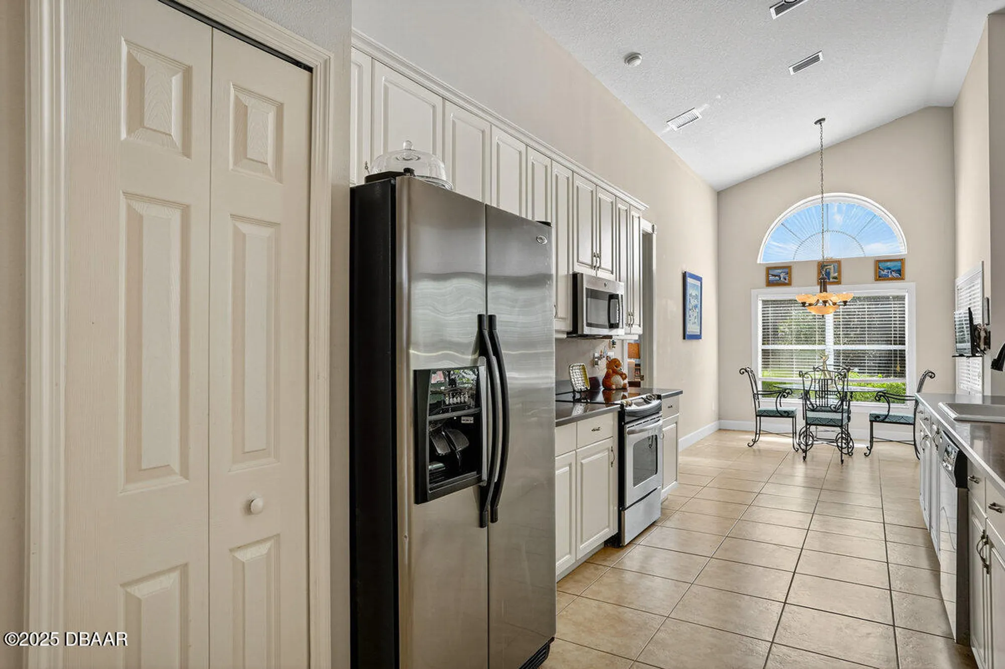 Property Slideshow image 17 of 57 | 1157 kilkenny ln, Ormond Beach, FL, 32174