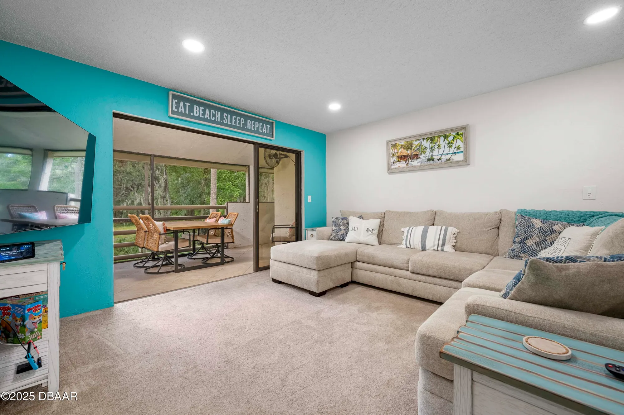 Property Slideshow image 12 of 48 | 348 bob white ct apt 9, Daytona Beach, FL, 32119