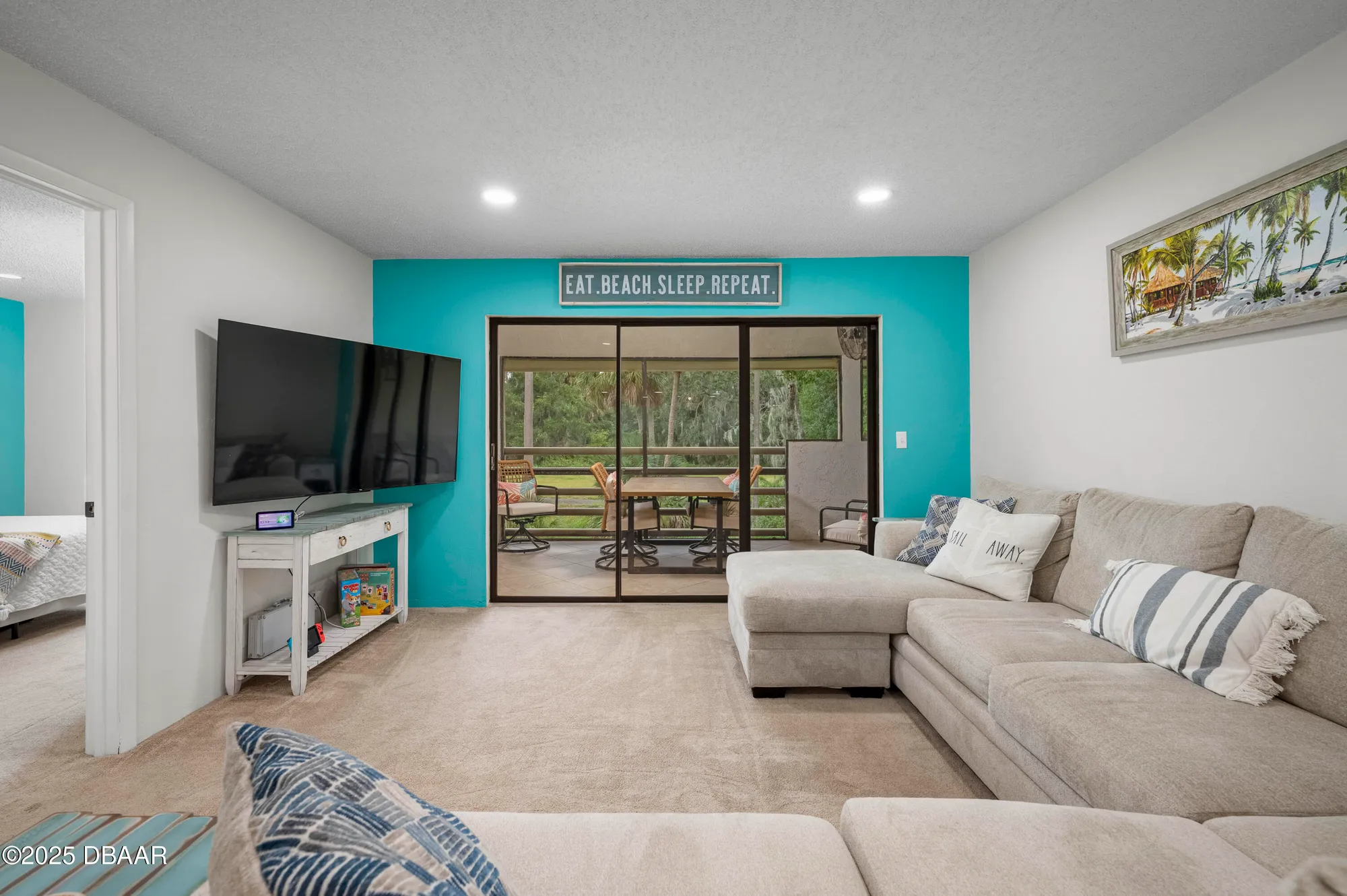Property Slideshow image 13 of 48 | 348 bob white ct apt 9, Daytona Beach, FL, 32119