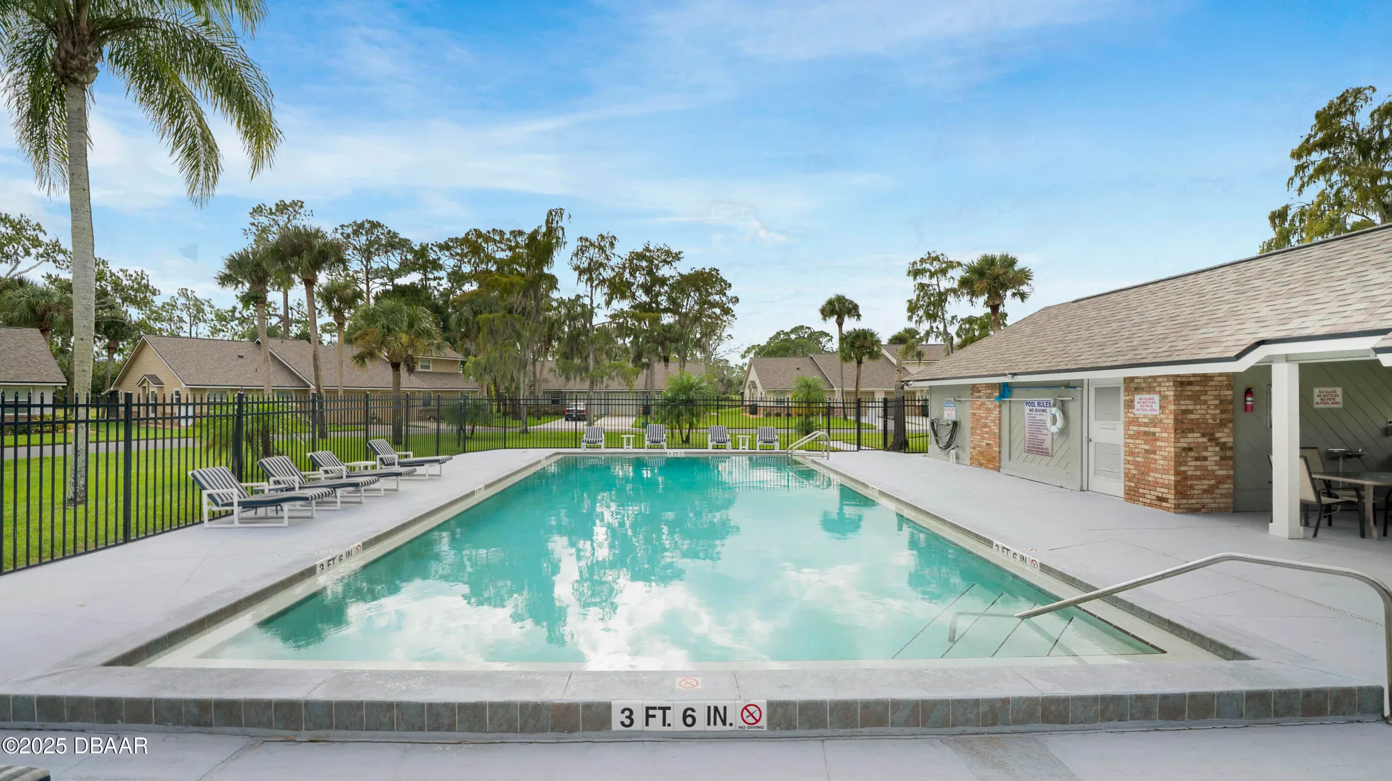 Property Slideshow image 36 of 48 | 348 bob white ct apt 9, Daytona Beach, FL, 32119