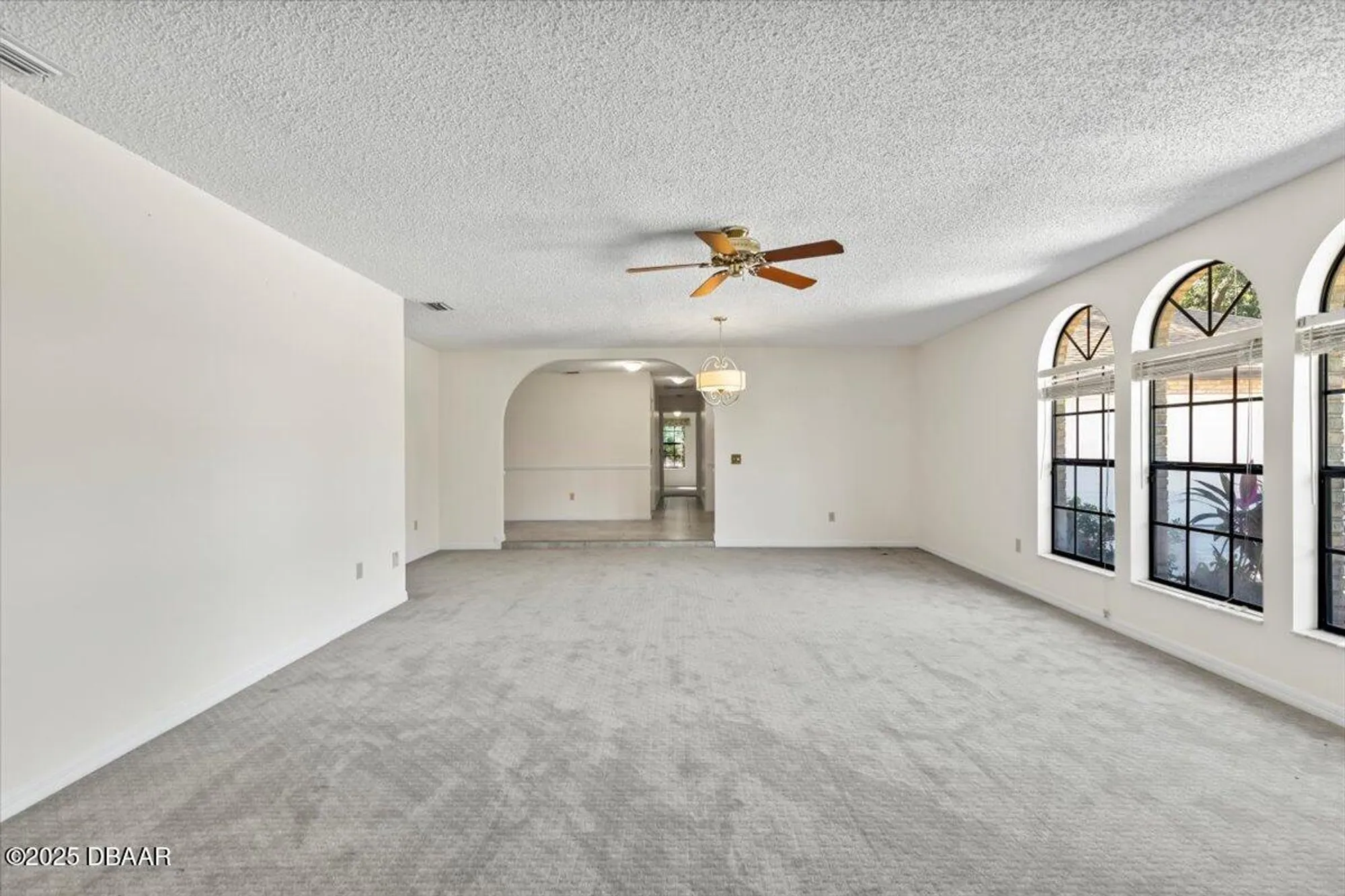 Property Slideshow image 6 of 59 | 56 winding creek way, Ormond Beach, FL, 32174