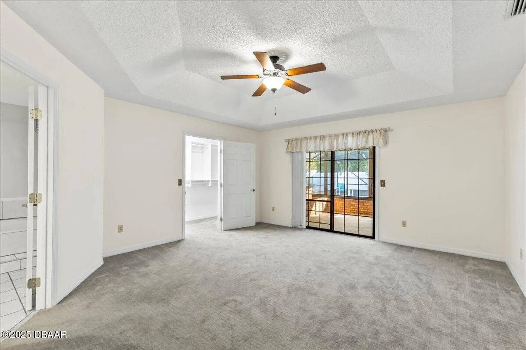 Property Slideshow image 18 of 59 | 56 winding creek way, Ormond Beach, FL, 32174