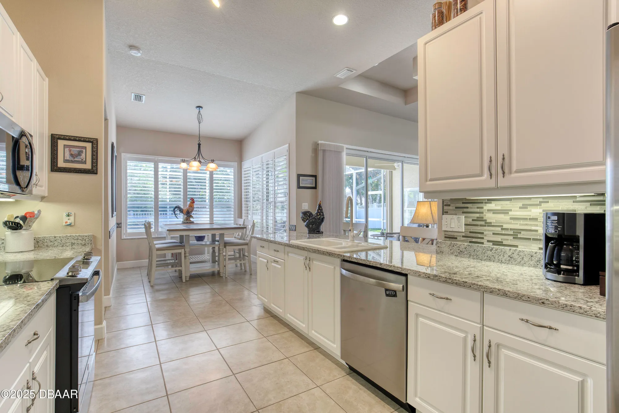 Property Slideshow image 16 of 69 | 199 black hickory way, Ormond Beach, FL, 32174
