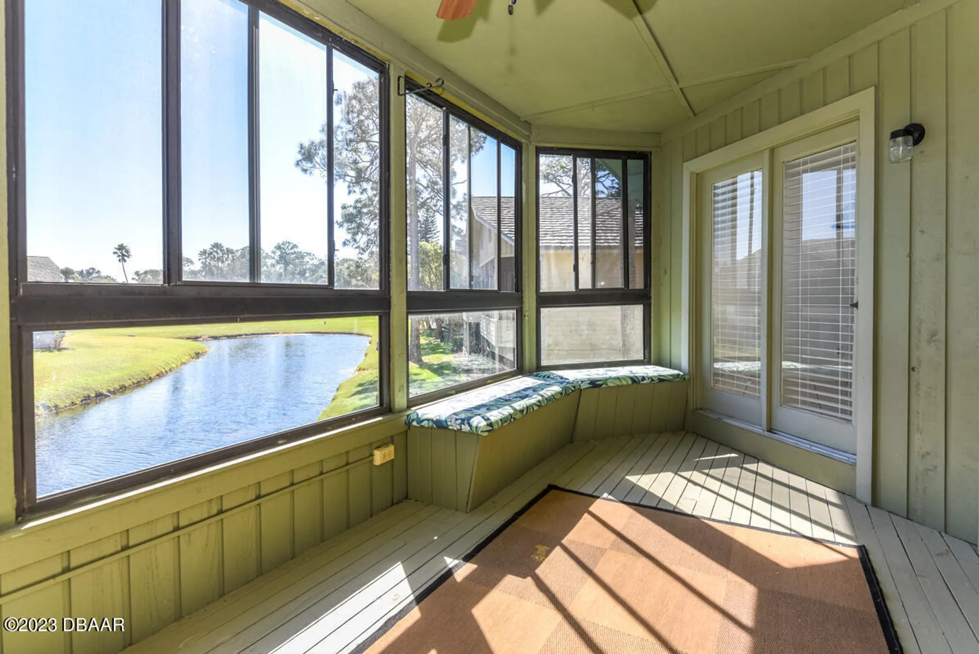 Property Slideshow image 18 of 50 | 114 blue heron dr d, Daytona Beach, FL, 32119