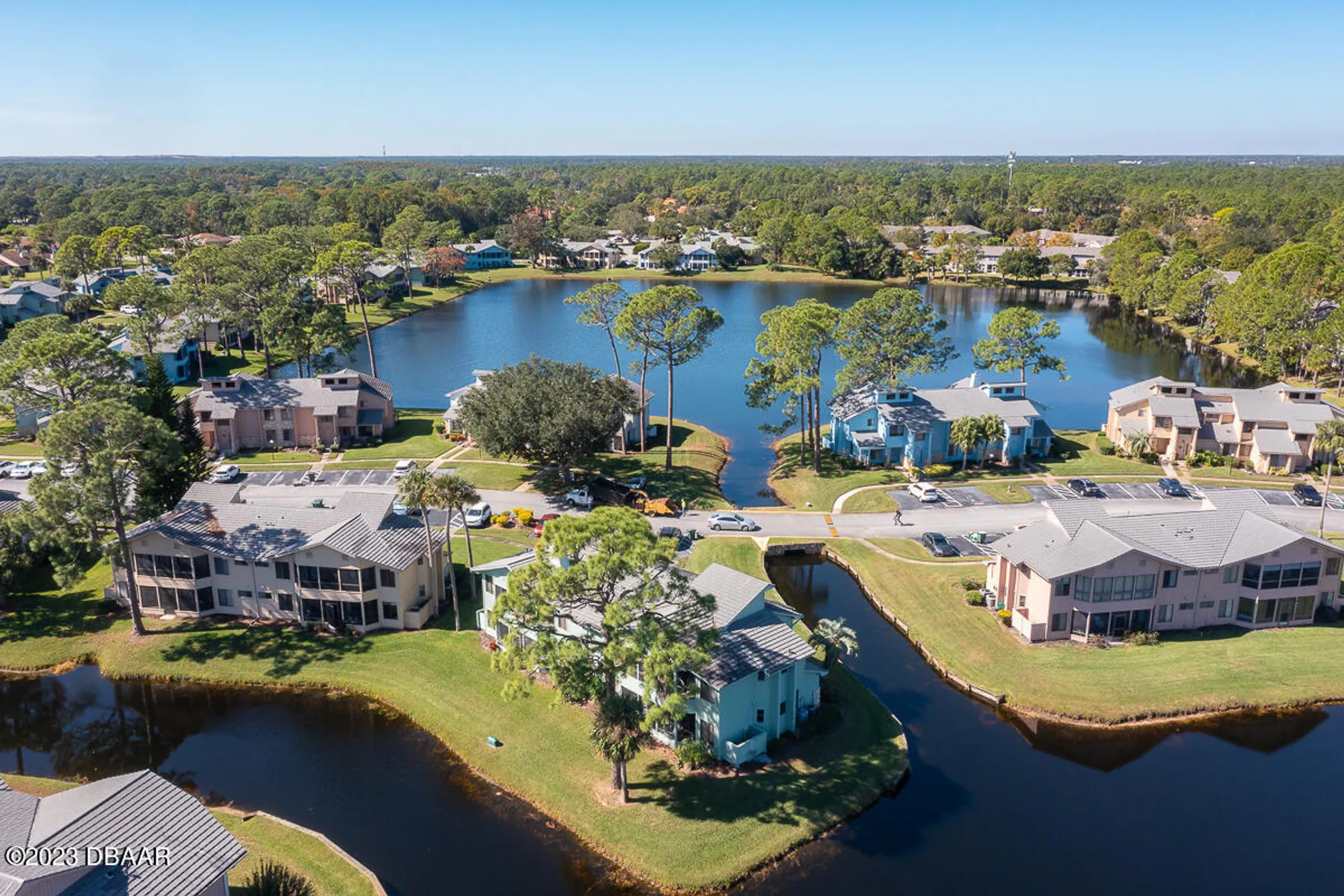 Property Slideshow image 35 of 50 | 114 blue heron dr d, Daytona Beach, FL, 32119