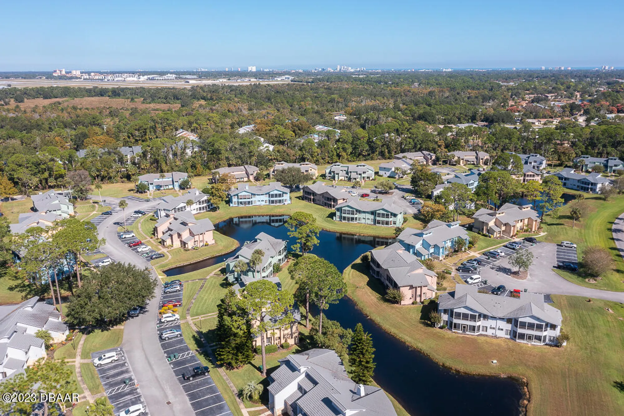 Property Slideshow image 41 of 50 | 114 blue heron dr d, Daytona Beach, FL, 32119